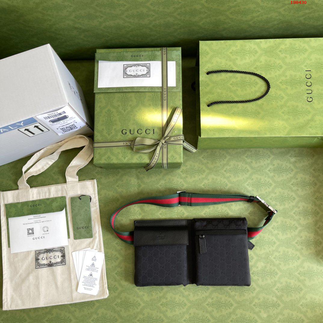 GUUCCCI 古奇GG 繫列29*高16.5*側寬2.5cm 顏色 黑色 帆佈￥1280-頂級1:1精品高仿包包香港台灣批發價格推薦微信哪裡買