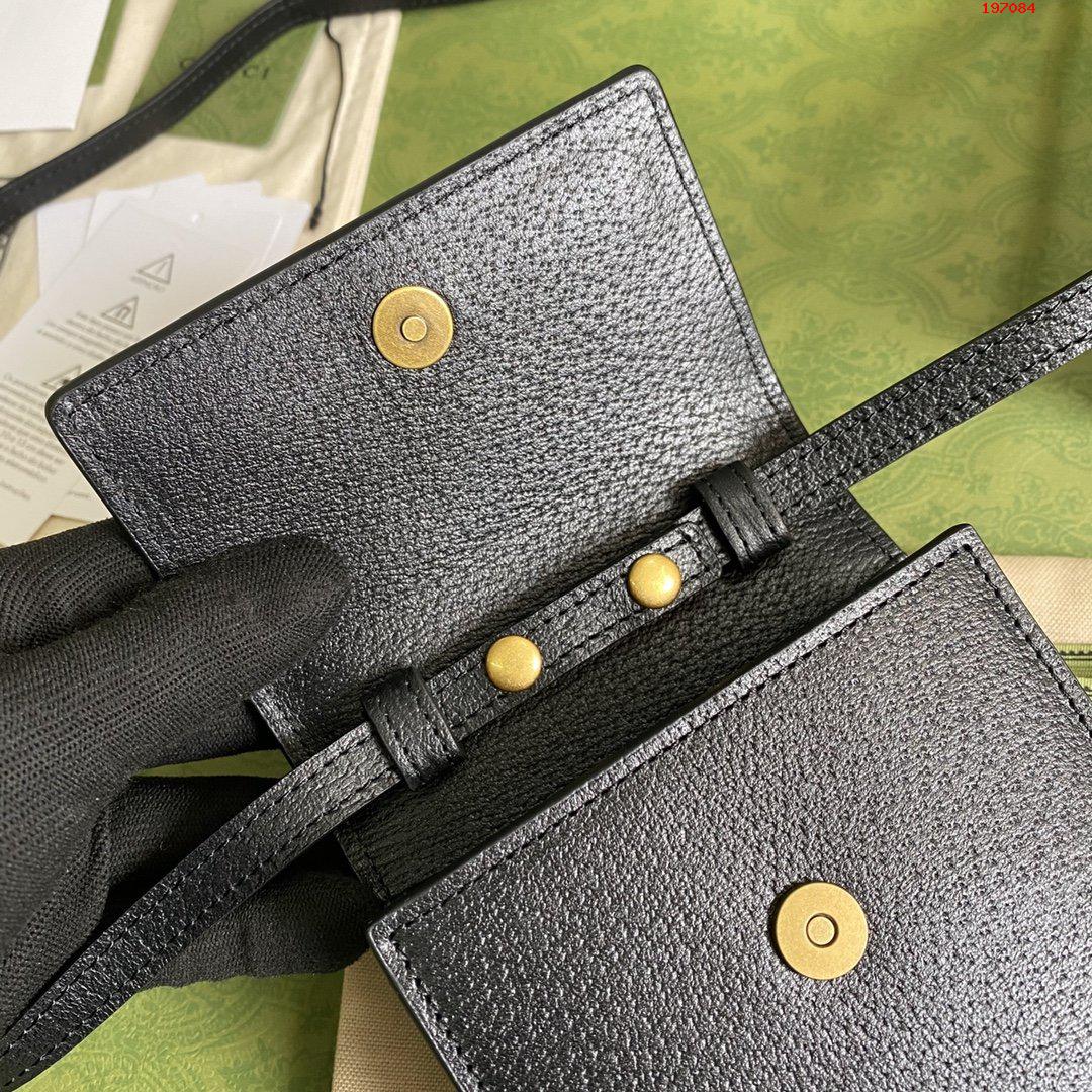 GUUCCCI 古奇配全套原廠綠盒包裝 原廠皮 進口線 芯片版Ｇ家新款迷妳手機袋新品￥1280-頂級1:1精品高仿包包香港台灣批發價格推薦微信哪裡買