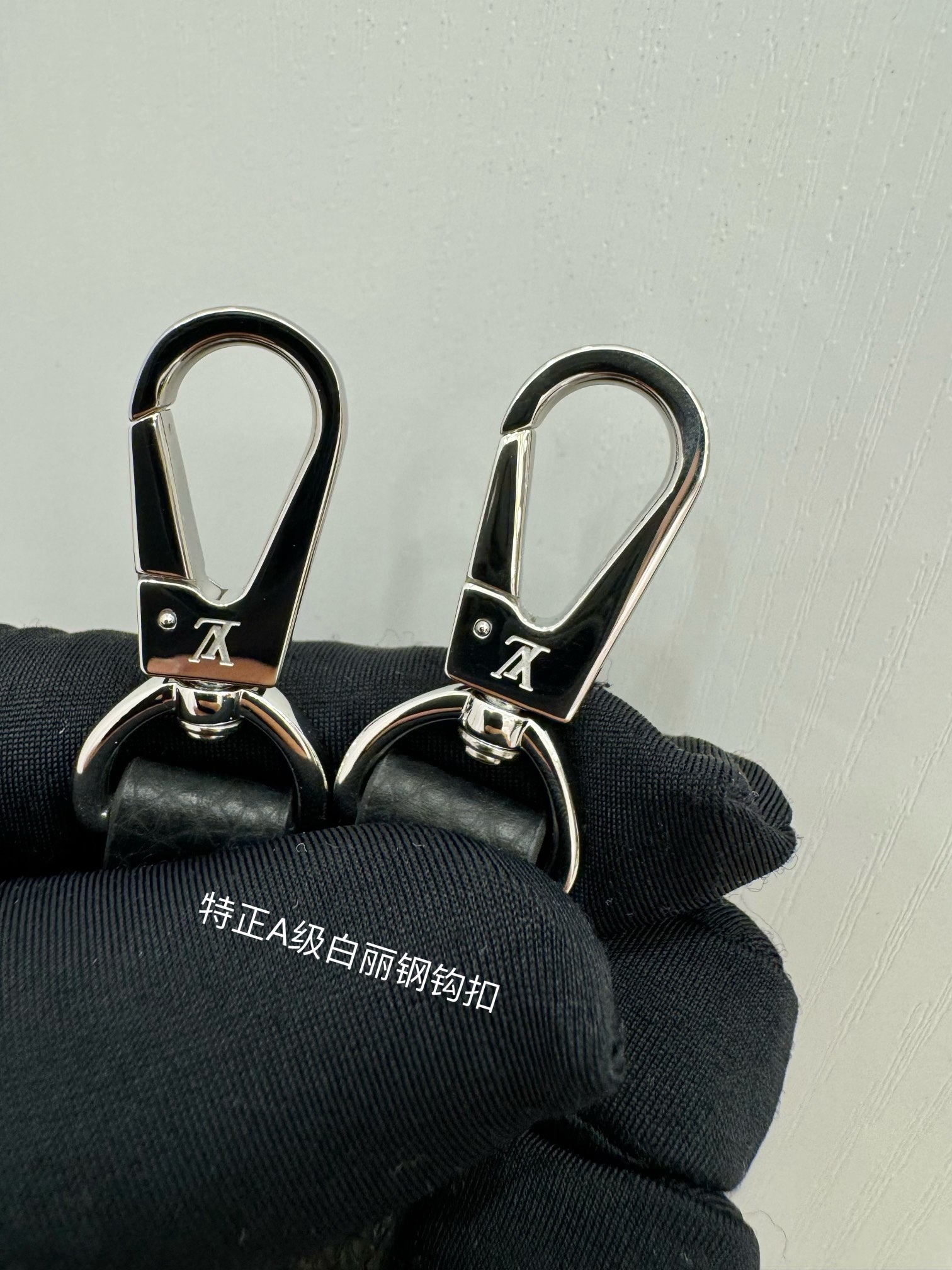 LV M21848 BLOSSOM 小號手袋¥2,260.00-頂級1:1精品高仿包包香港台灣批發價格推薦微信哪裡買