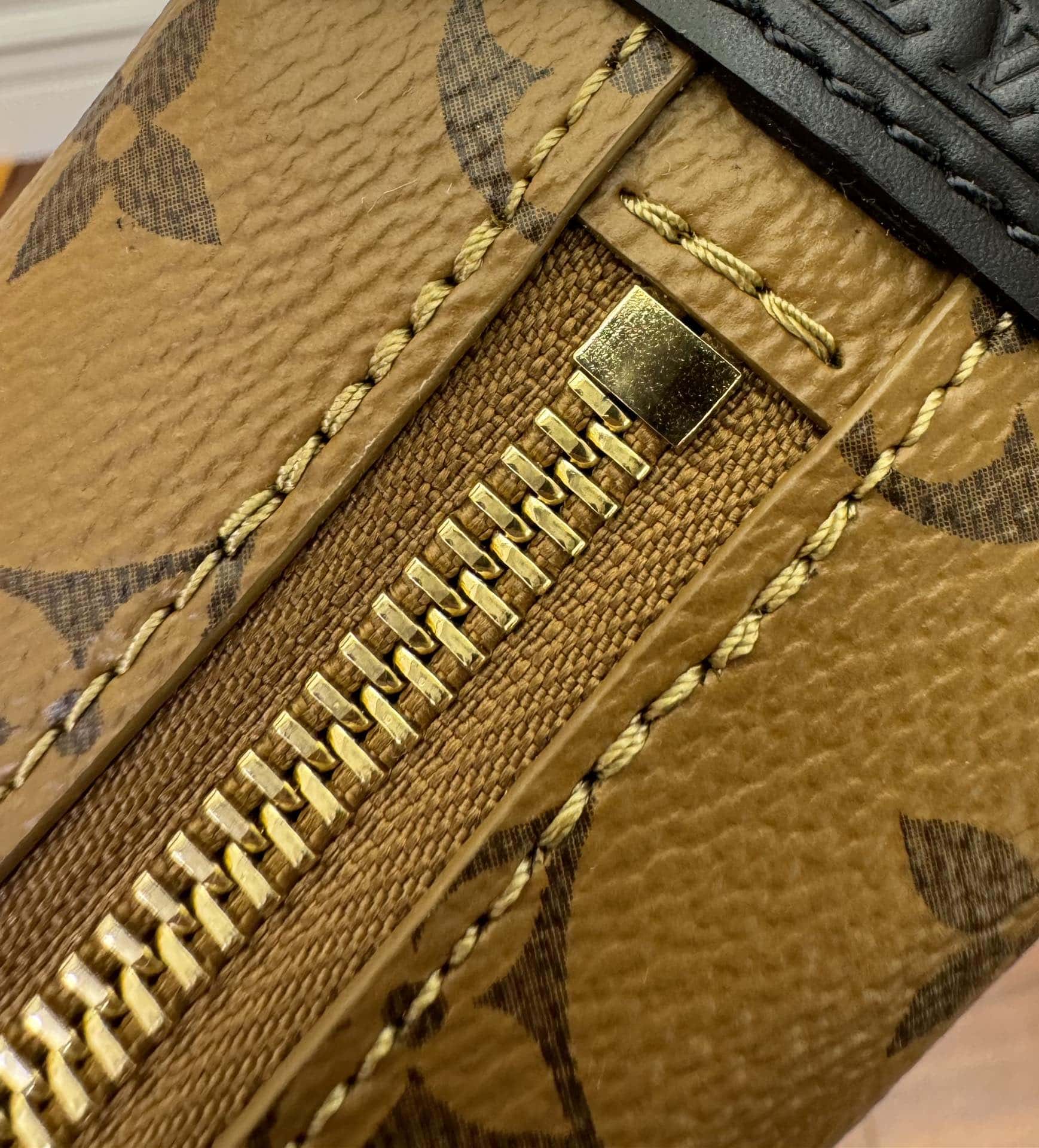 LV M47139 South Asia Exclusive Side Trunk PM專櫃同步¥2,380.00-頂級1:1精品高仿包包香港台灣批發價格推薦微信哪裡買