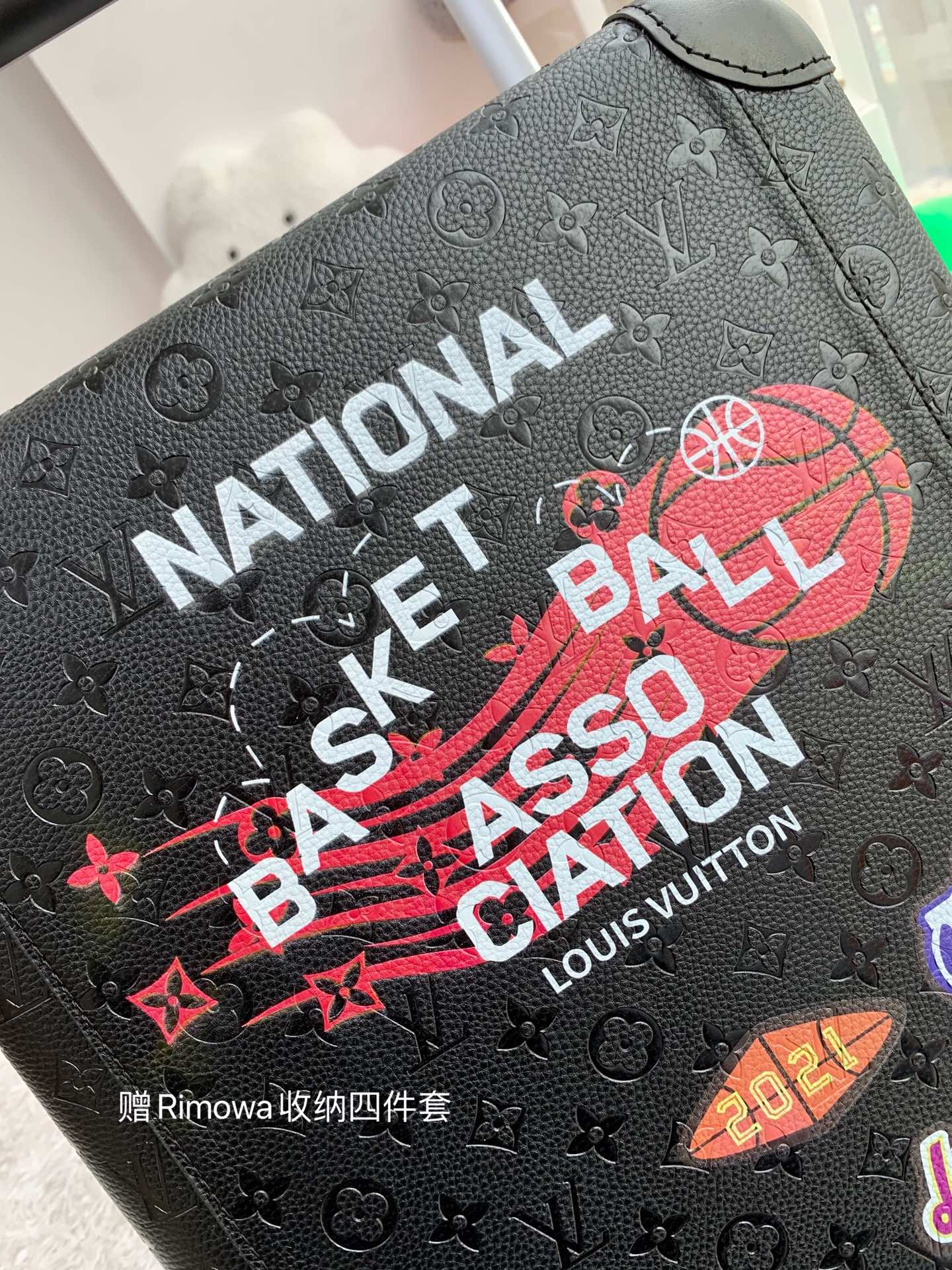 LV路易威登HORIZON 四輪拉桿箱M23203¥5480.00-頂級1:1精品高仿包包香港台灣批發價格推薦微信哪裡買