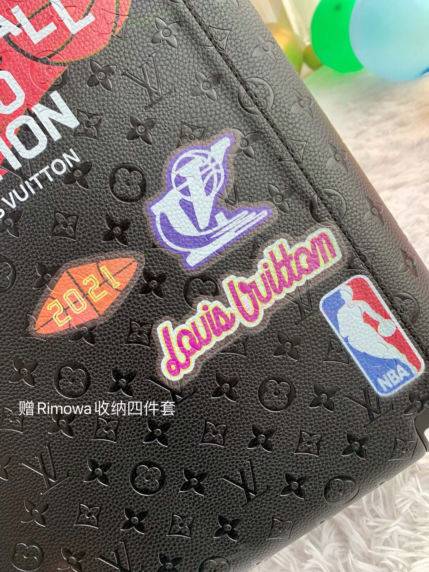 LV路易威登HORIZON 四輪拉桿箱M23203¥5480.00-頂級1:1精品高仿包包香港台灣批發價格推薦微信哪裡買