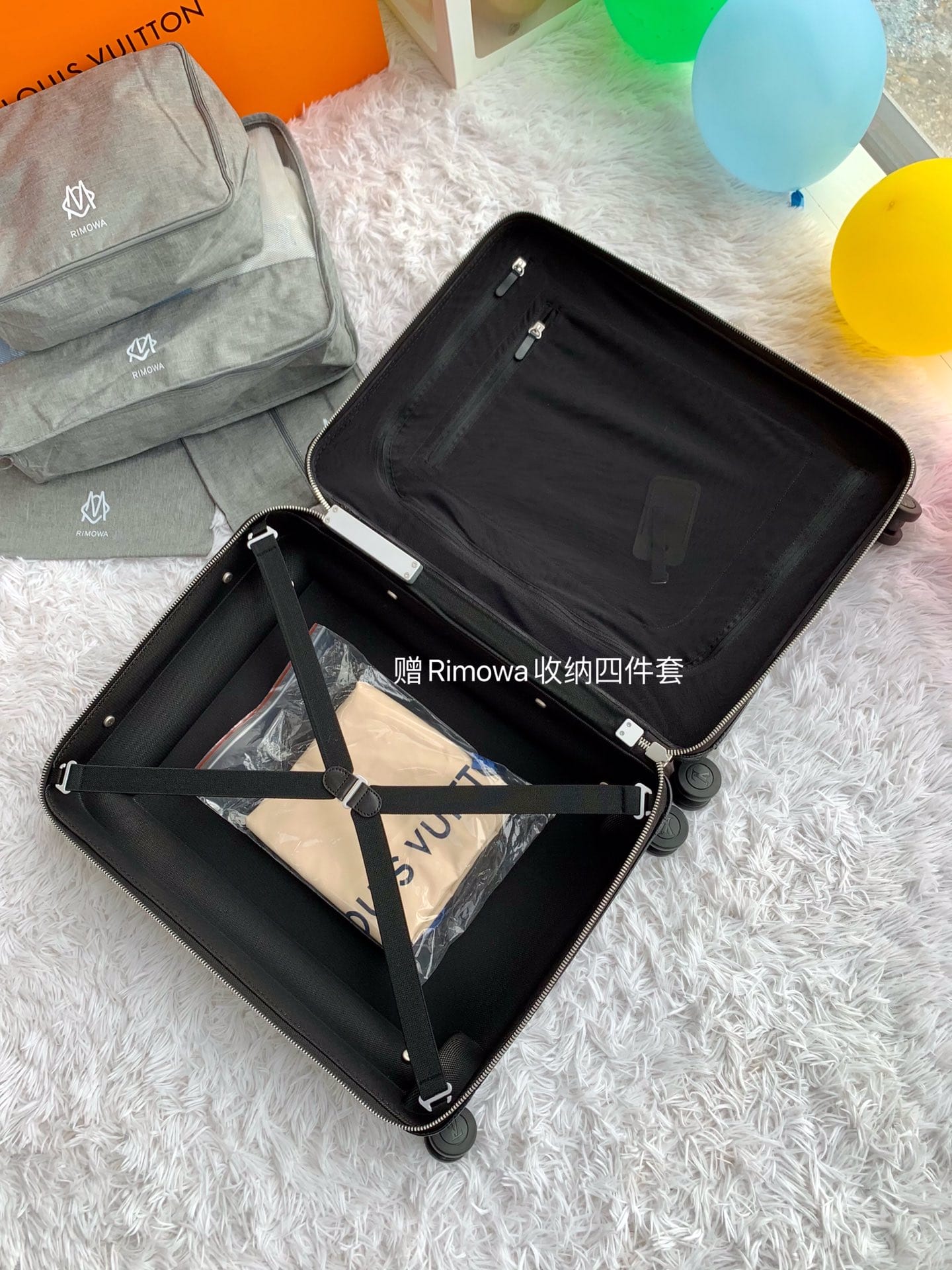 LV路易威登HORIZON 四輪拉桿箱M23203¥5480.00-頂級1:1精品高仿包包香港台灣批發價格推薦微信哪裡買