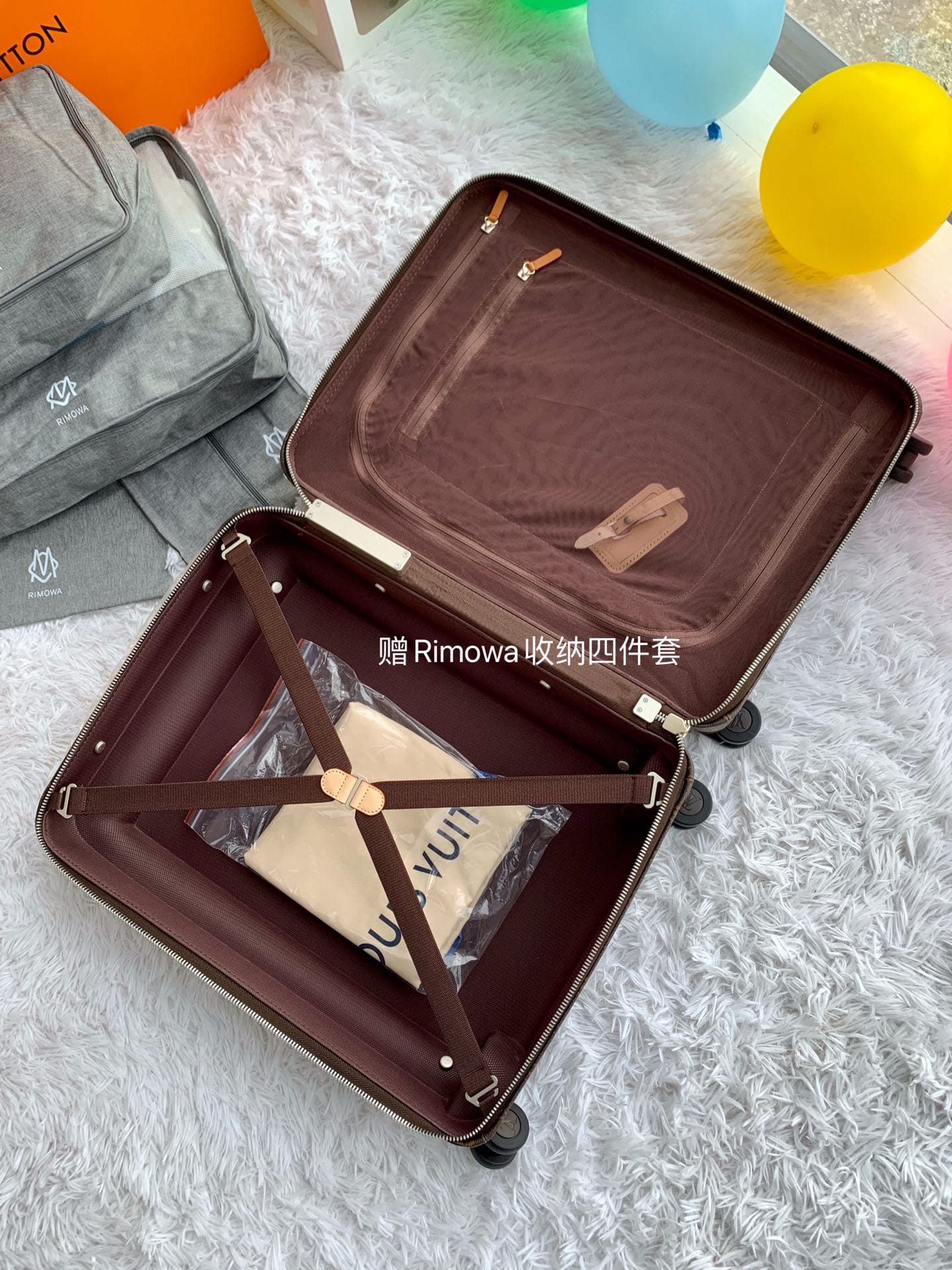 LV路易威登HORIZON 四輪拉桿箱M23203¥5180.00-頂級1:1精品高仿包包香港台灣批發價格推薦微信哪裡買
