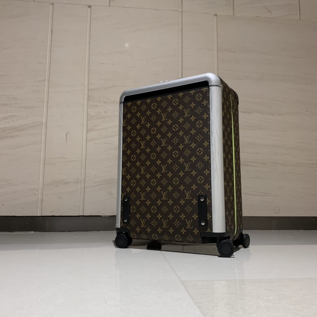 LV路易威登55cm新版 Horizon 拉桿箱¥5280.00-頂級1:1精品高仿包包香港台灣批發價格推薦微信哪裡買