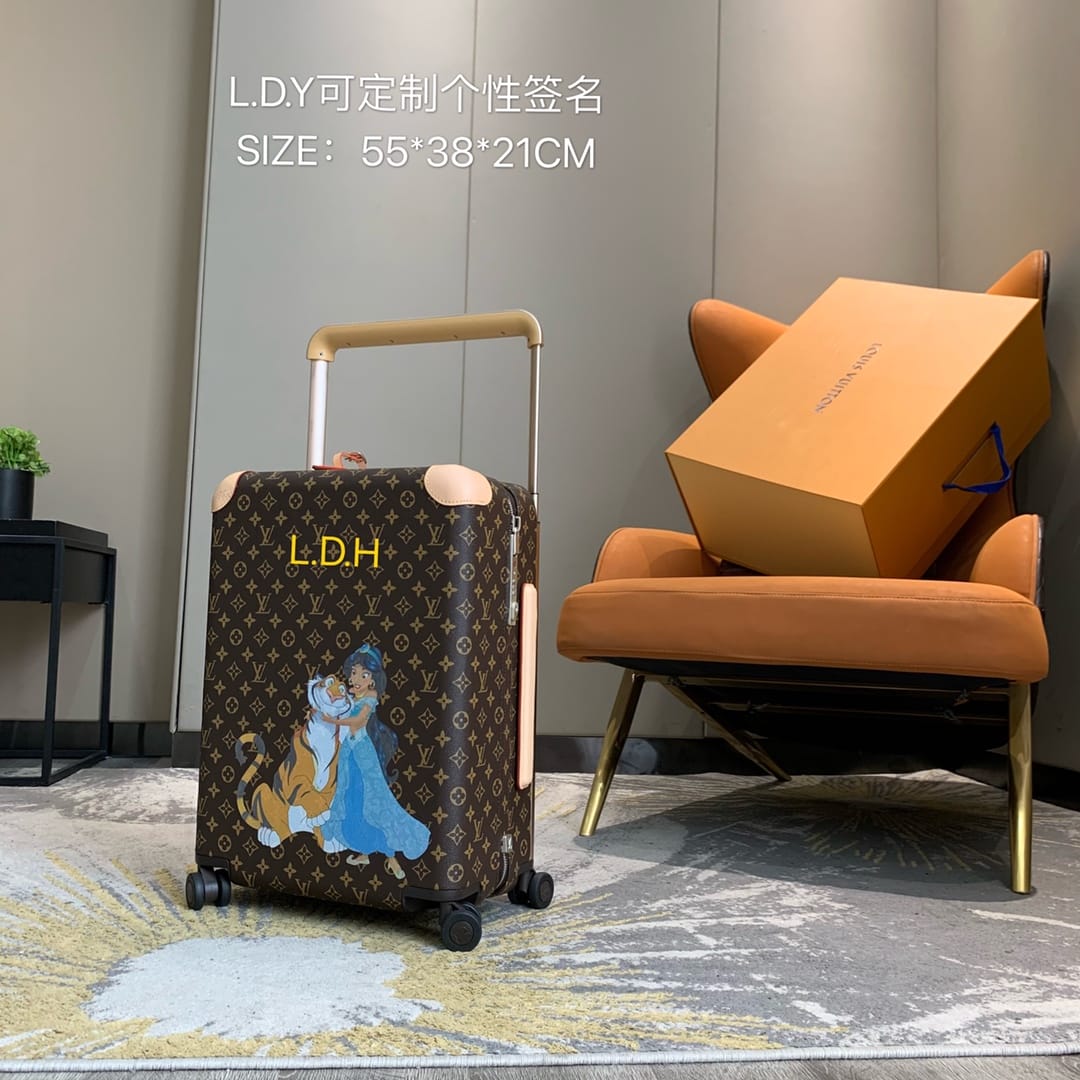 LV路易威登茉莉公主彩繪繫列四輪拉桿箱¥5280.00-頂級1:1精品高仿包包香港台灣批發價格推薦微信哪裡買