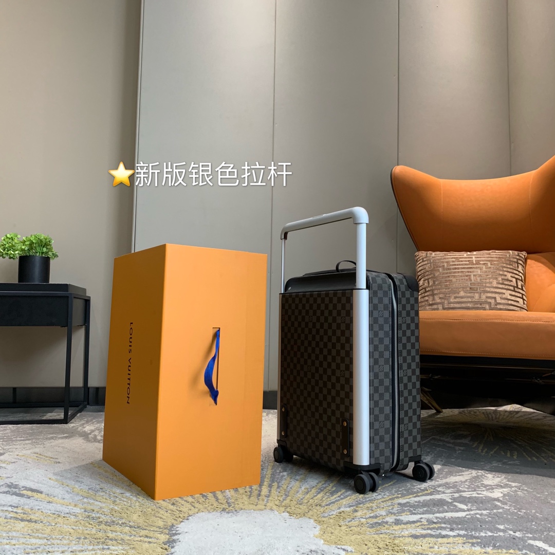 LV路易威登皮卡丘可來圖案定制Horizon 55 厘米四輪拉桿箱¥5280.00-頂級1:1精品高仿包包香港台灣批發價格推薦微信哪裡買