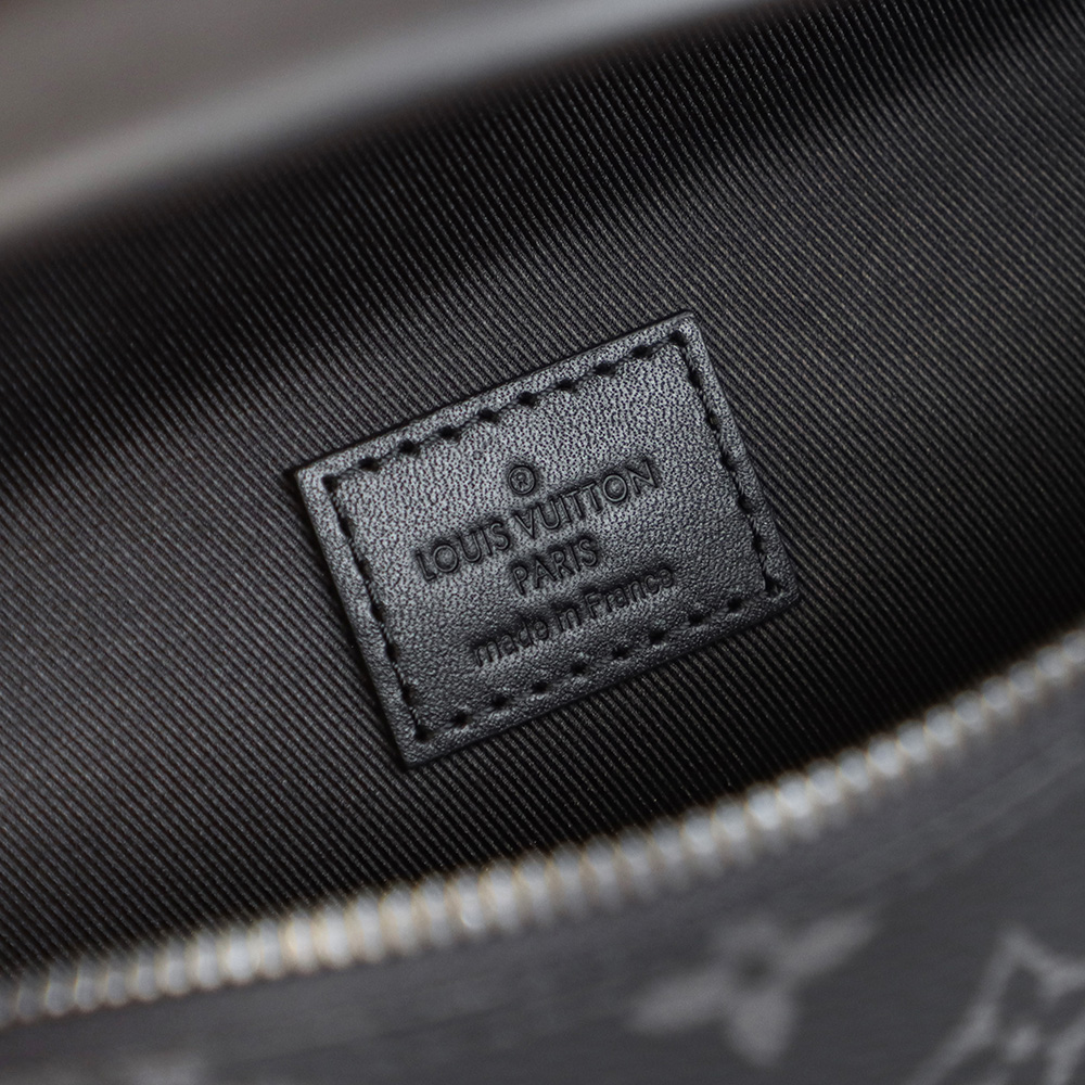 LV M44336腰包 Discovery Bumbag單肩背包¥1,880.00-頂級1:1精品高仿包包香港台灣批發價格推薦微信哪裡買