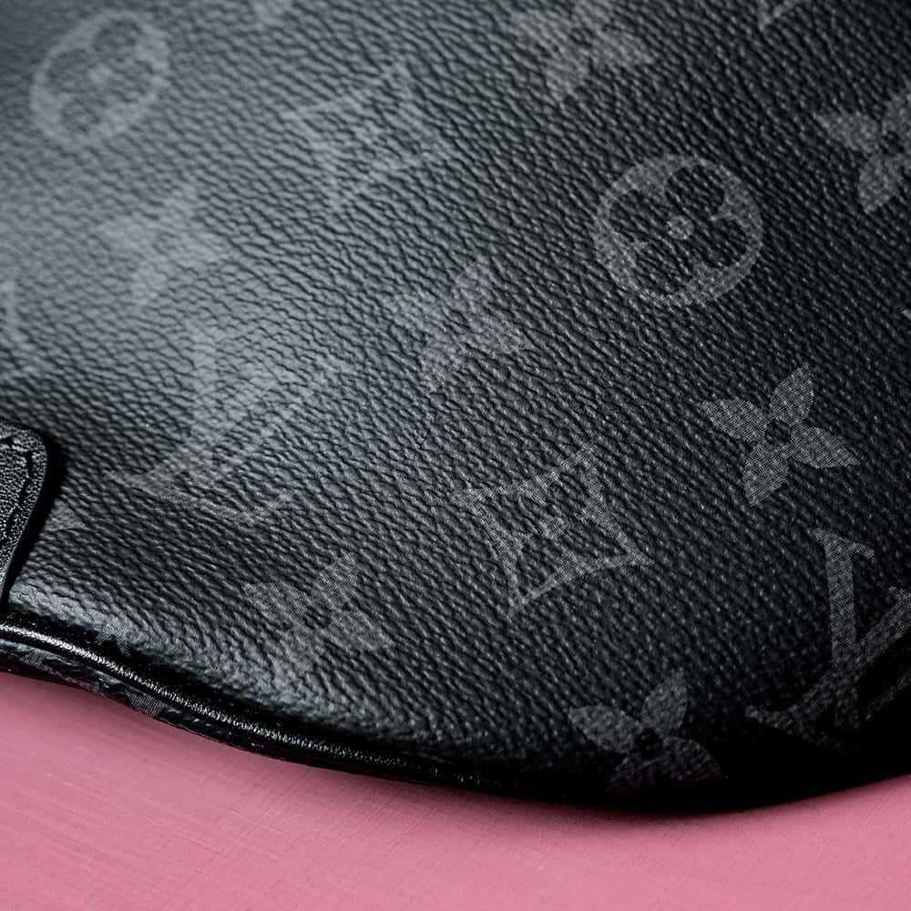 LV Discovery Bumbag PM M46035小號腰包繫列¥1,680.00-頂級1:1精品高仿包包香港台灣批發價格推薦微信哪裡買