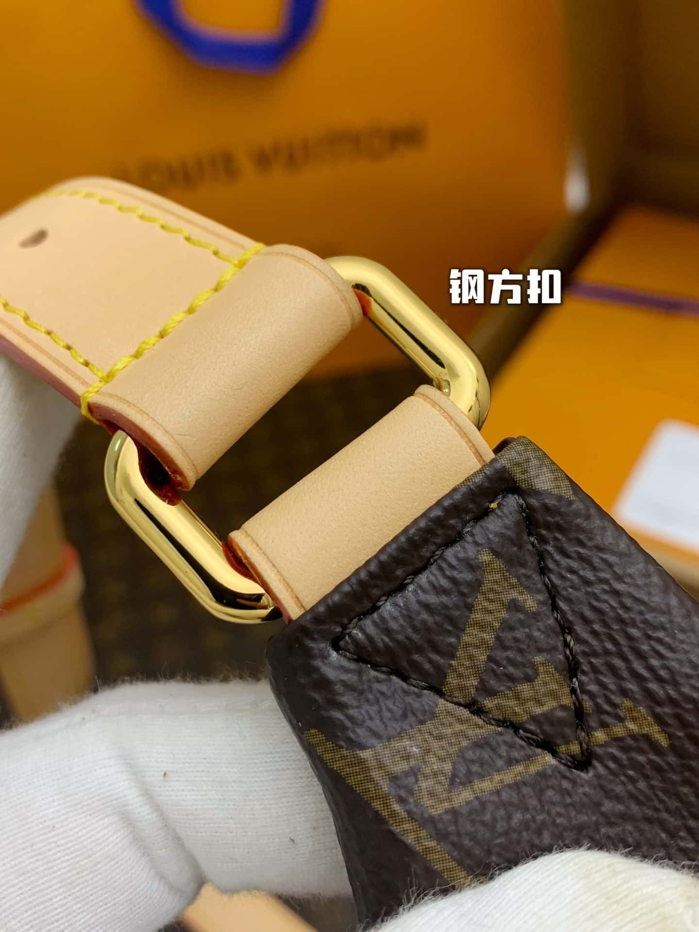 LV BUMBAG 老花腰包 M43644全套專櫃包裝¥1,680.00-頂級1:1精品高仿包包香港台灣批發價格推薦微信哪裡買