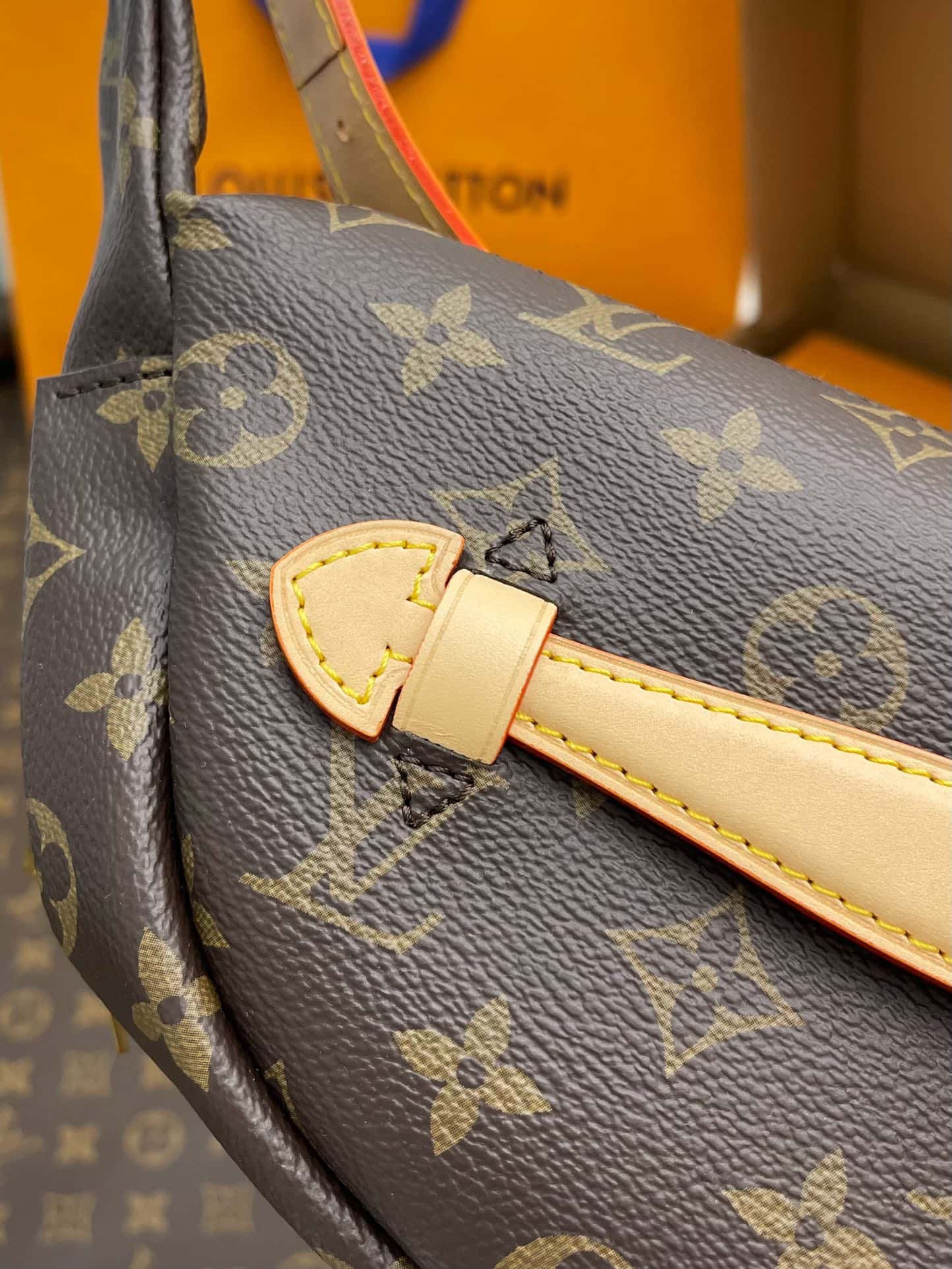 LV BUMBAG 老花腰包 M43644全套專櫃包裝¥1,680.00-頂級1:1精品高仿包包香港台灣批發價格推薦微信哪裡買