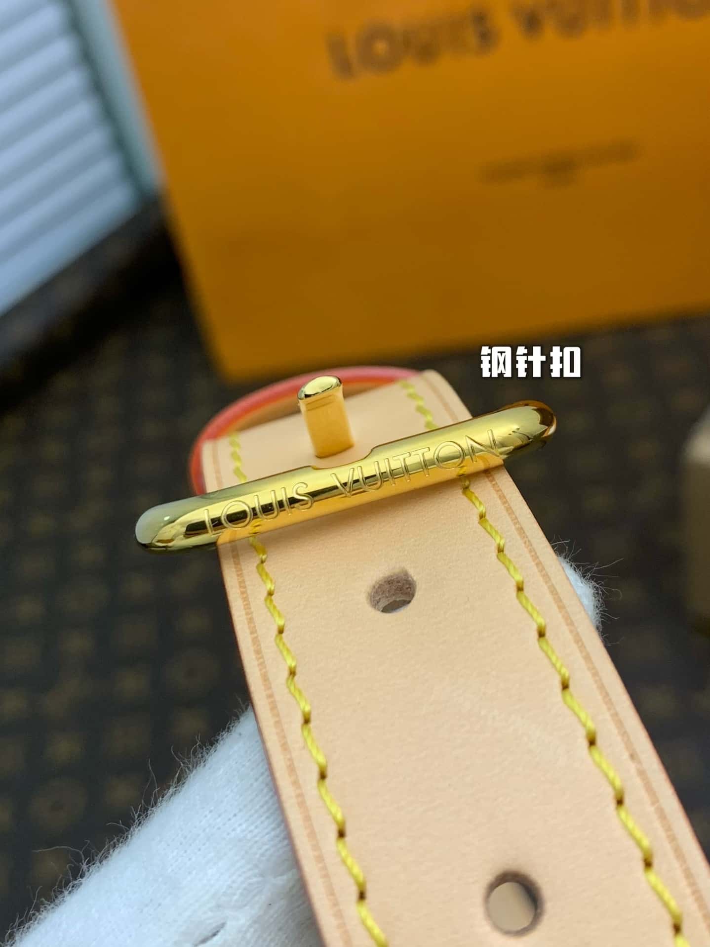 LV BUMBAG 老花腰包 M43644全套專櫃包裝¥1,680.00-頂級1:1精品高仿包包香港台灣批發價格推薦微信哪裡買