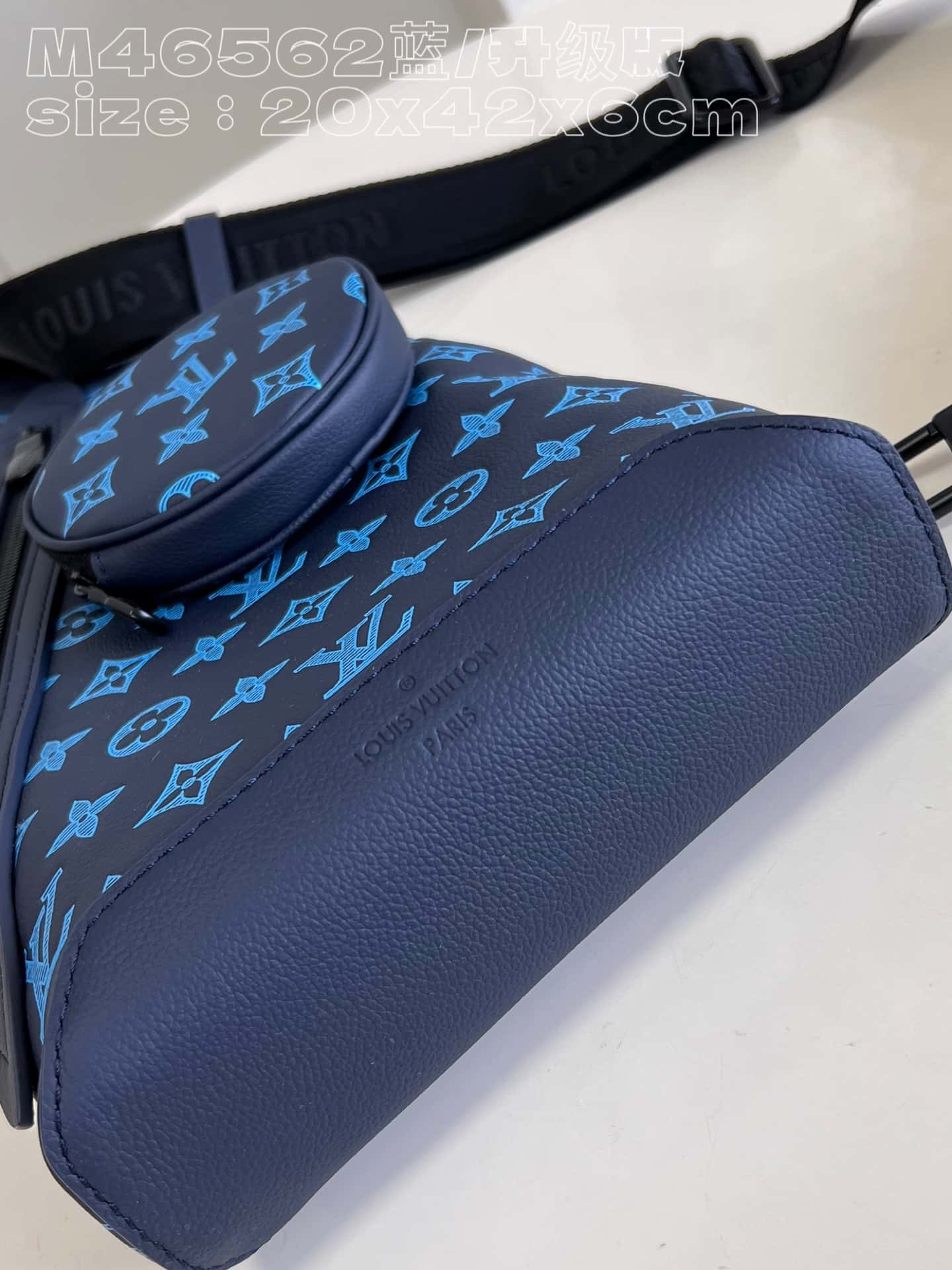 LV斜挎包頂級原單包 M46562 Duo Slingbag¥1680.00-頂級1:1精品高仿包包香港台灣批發價格推薦微信哪裡買