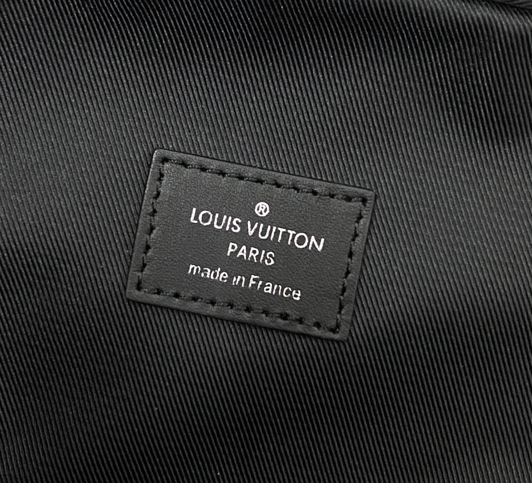 LV運動風糅合休閑氣息 N41720 AVENUE SLING BAG頂級原單單肩包¥1,280.00-頂級1:1精品高仿包包香港台灣批發價格推薦微信哪裡買 LV運動風糅合休閑氣息 N41720 AVENUE SLING BAG頂級原單單肩包¥1,280.00-頂級1:1精品高仿包包香港台灣批發價格推薦微信哪裡買