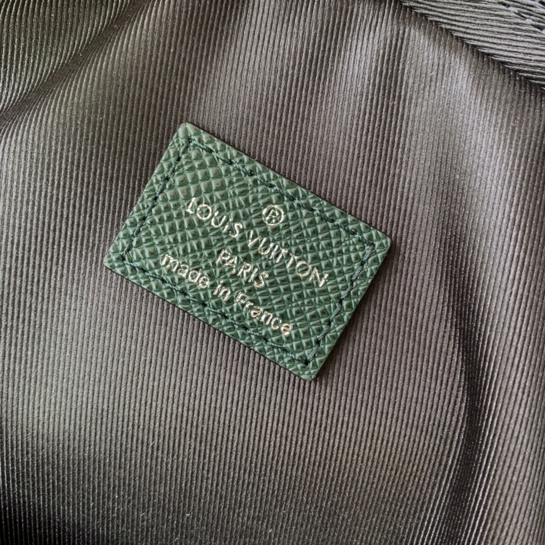 LV高仿原單腰包 M30860 AVENUE SLING BAG¥1,280.00-頂級1:1精品高仿包包香港台灣批發價格推薦微信哪裡買