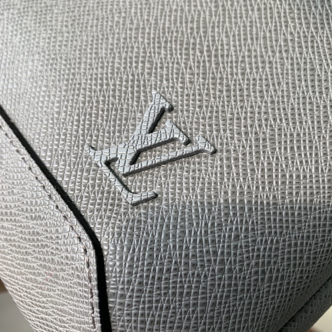 LV背包頂級復刻原單 M30859 AVENUE SLING BAG¥1980.00-頂級1:1精品高仿包包香港台灣批發價格推薦微信哪裡買