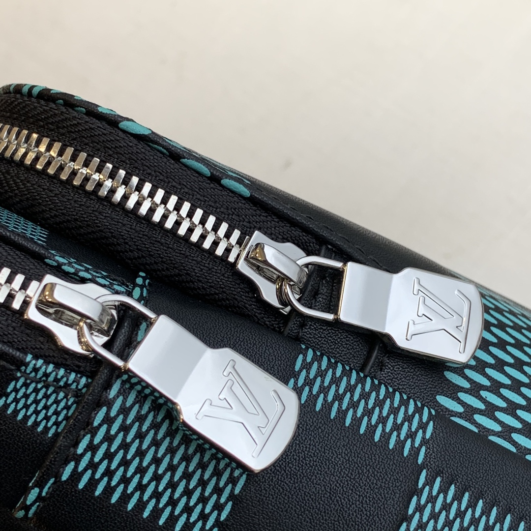 Louis Vuitton LV Avenue Slingbag N50038水綠色頂級原單包¥1380.00-頂級1:1精品高仿包包香港台灣批發價格推薦微信哪裡買