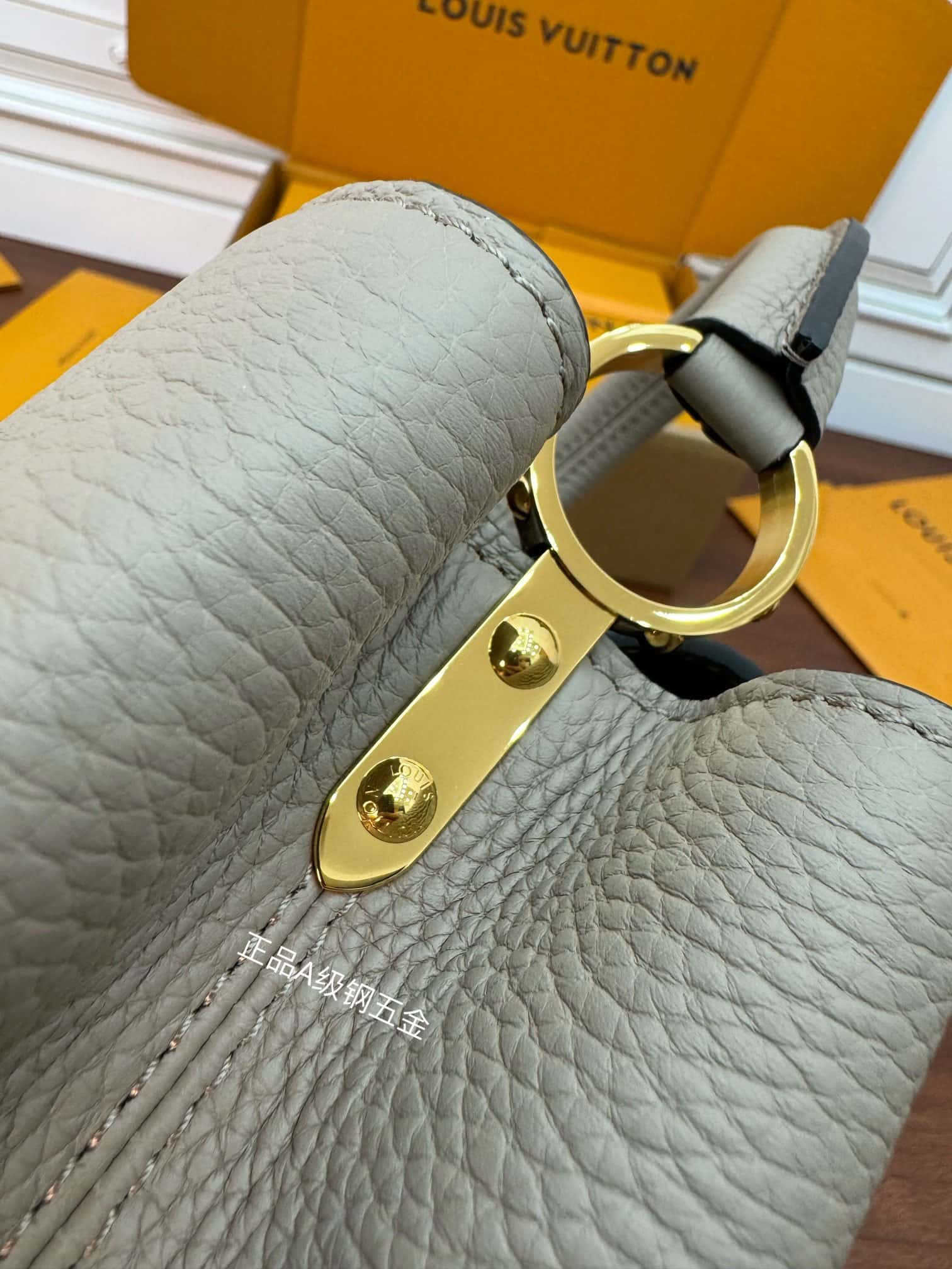 LV M94634 Capucines BB 手袋專櫃同步¥3480.00-頂級1:1精品高仿包包香港台灣批發價格推薦微信哪裡買