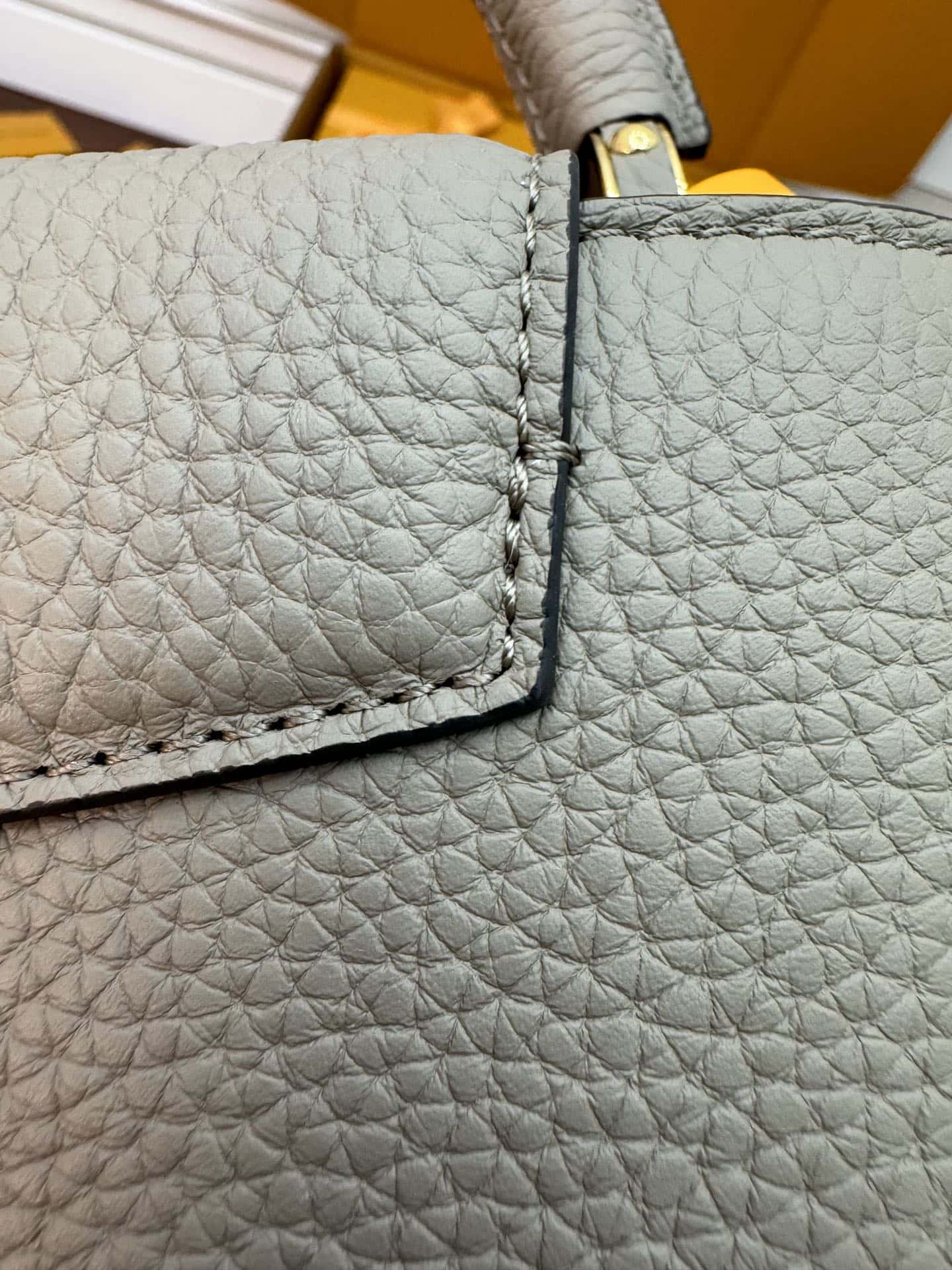 LV M94634 Capucines BB 手袋專櫃同步¥3480.00-頂級1:1精品高仿包包香港台灣批發價格推薦微信哪裡買