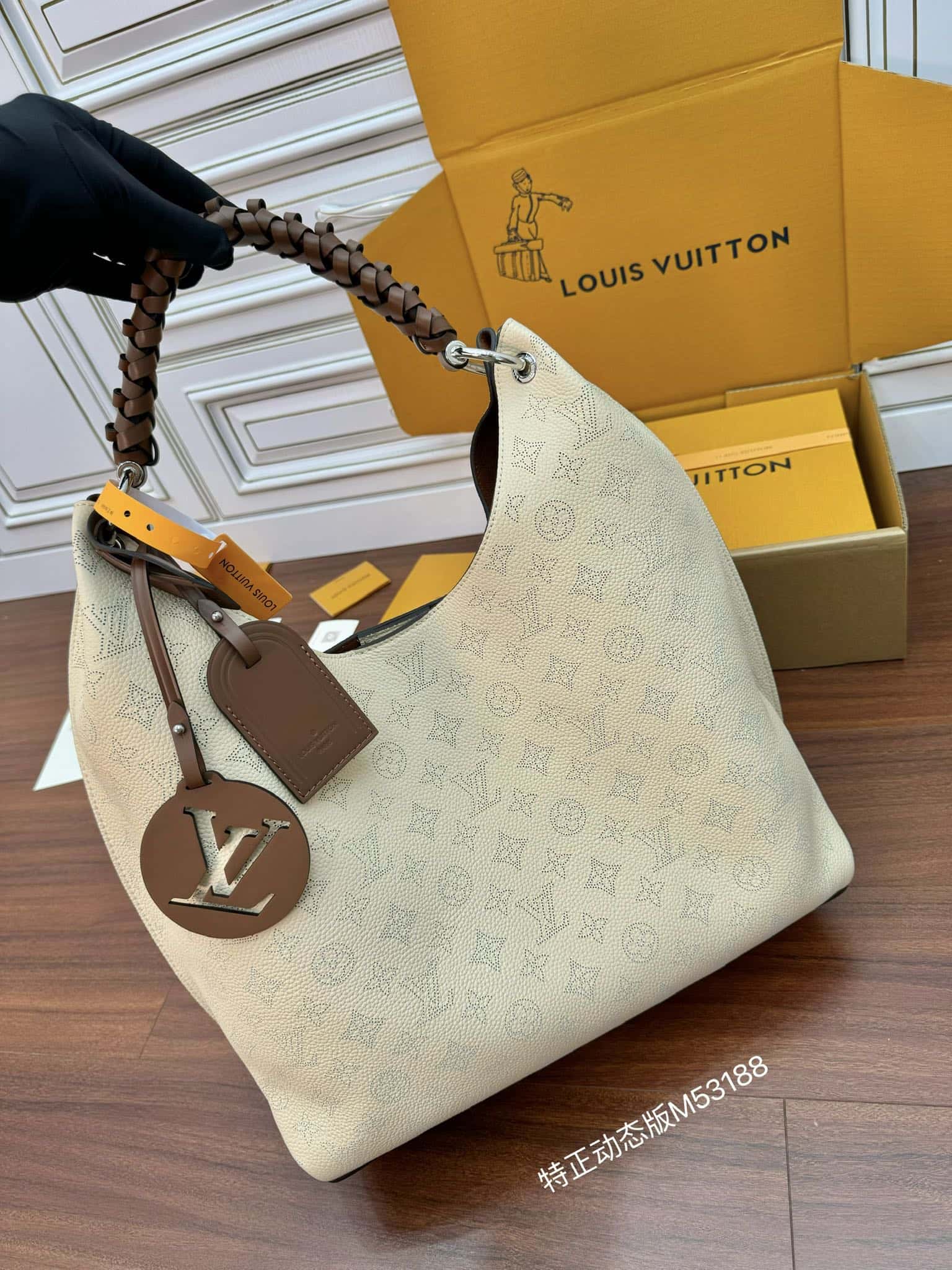 LV M53188特正版 Carmel正品代工廠意大利A級皮料¥3480.00-頂級1:1精品高仿包包香港台灣批發價格推薦微信哪裡買