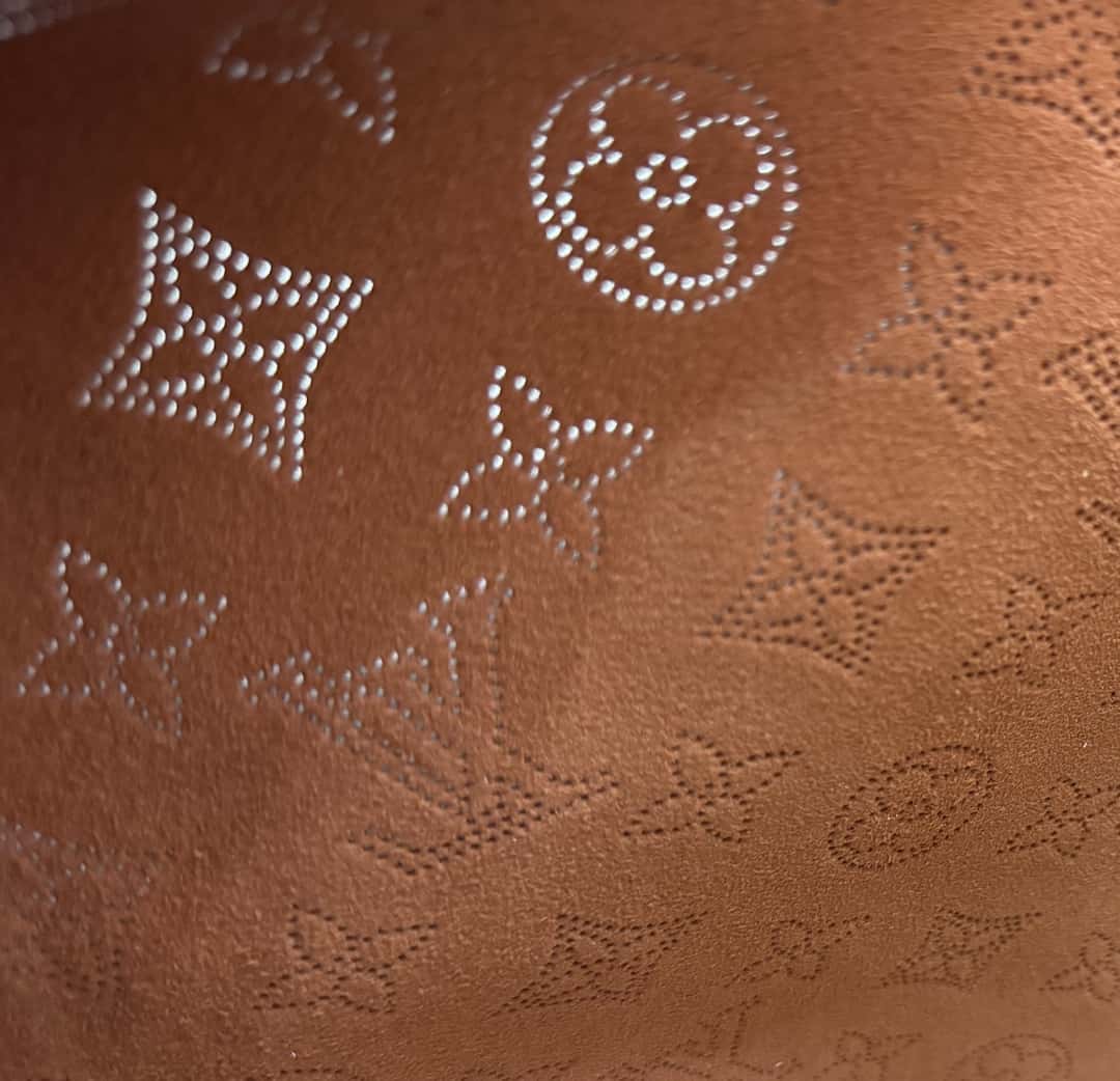 LV M53188特正版 Carmel正品代工廠意大利A級皮料¥3480.00-頂級1:1精品高仿包包香港台灣批發價格推薦微信哪裡買