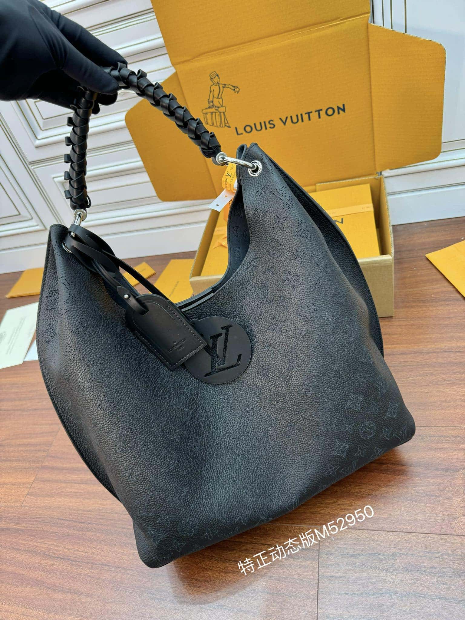LV頂級原單正品級 M52950特正版 Carmel尺寸:35x40x17CM¥3,280.00-頂級1:1精品高仿包包香港台灣批發價格推薦微信哪裡買