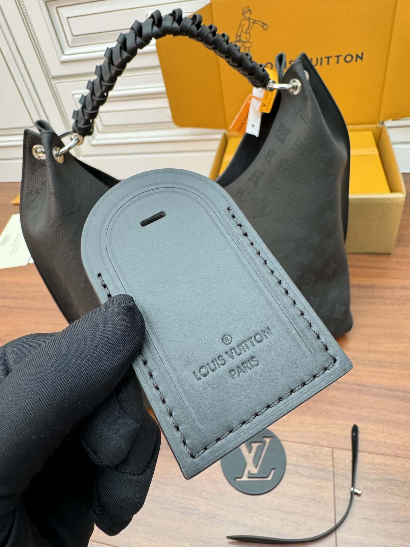 LV頂級原單正品級 M52950特正版 Carmel尺寸:35x40x17CM¥3,280.00-頂級1:1精品高仿包包香港台灣批發價格推薦微信哪裡買