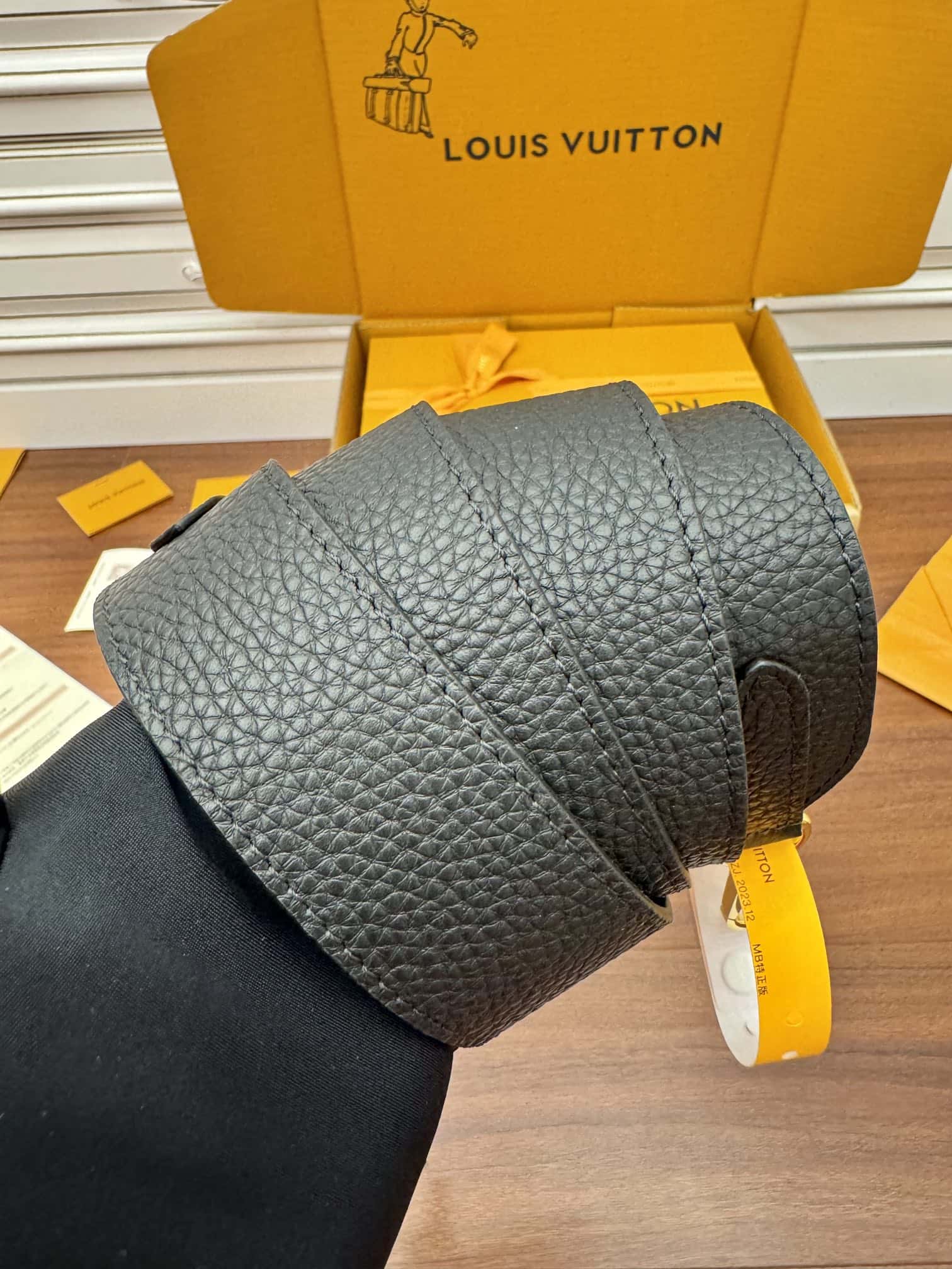 LV頂級高仿正品級 M56669 Capucines 迷你手袋¥3,180.00-頂級1:1精品高仿包包香港台灣批發價格推薦微信哪裡買