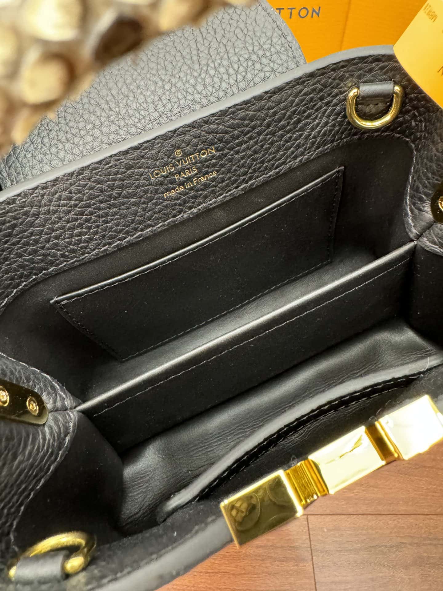 LV 精仿原單N95509 CAPUCINES 迷你手袋¥3,180.00-頂級1:1精品高仿包包香港台灣批發價格推薦微信哪裡買