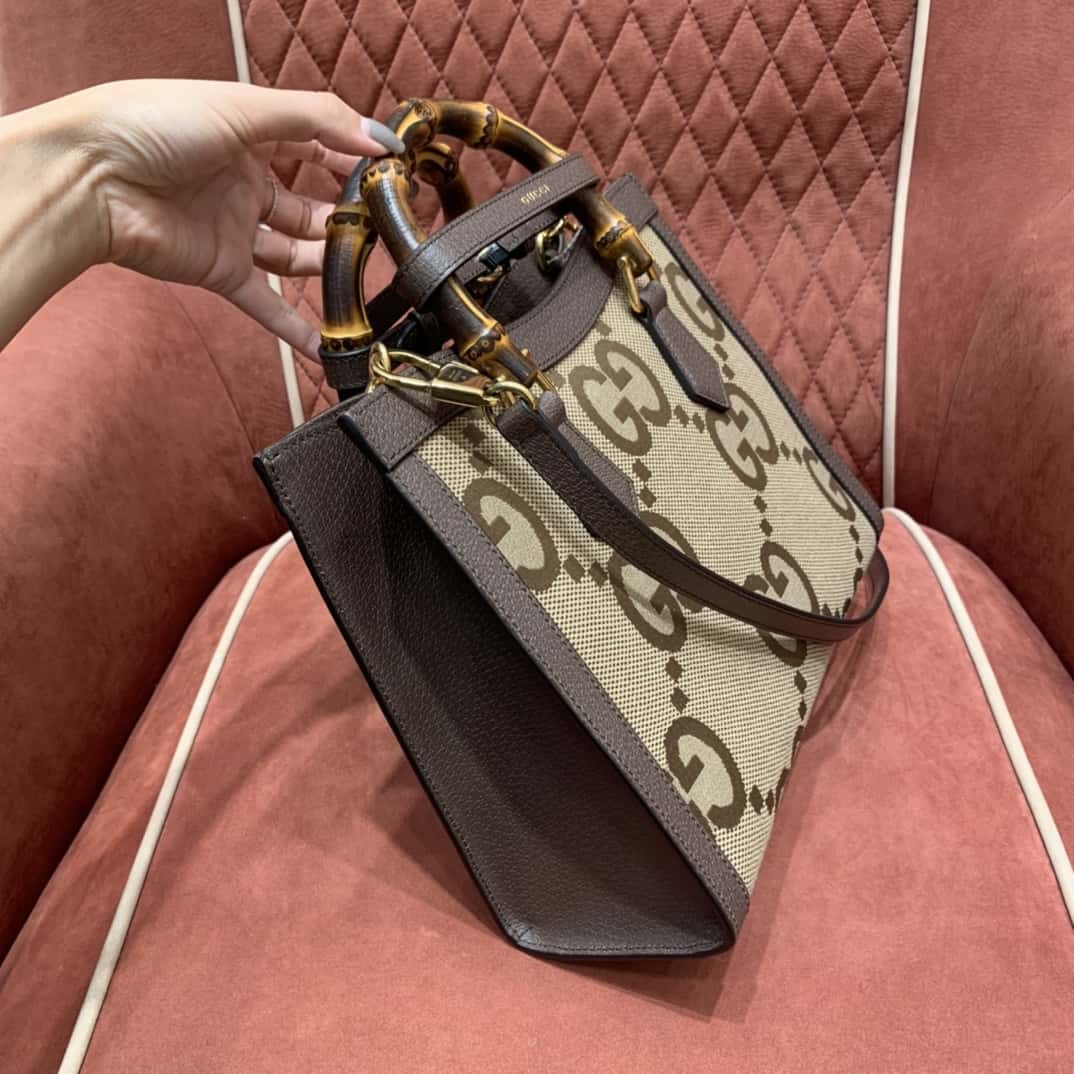 GUUCCCI正品級原單品質 Gucc1 Diana 帆布托特包 660195¥1,980.00-頂級1:1精品高仿包包香港台灣批發價格推薦微信哪裡買