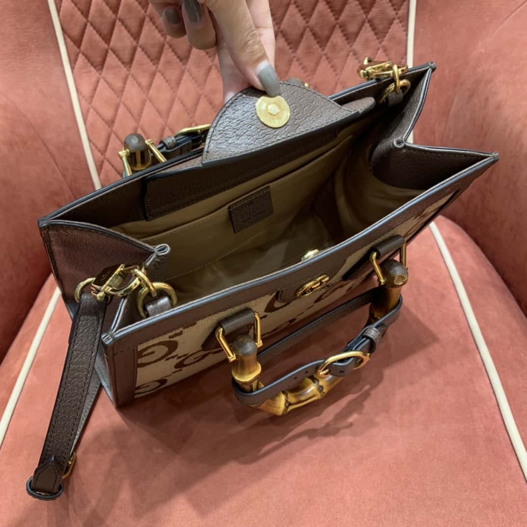 GUUCCCI正品級原單品質 Gucc1 Diana 帆布托特包 660195¥1,980.00-頂級1:1精品高仿包包香港台灣批發價格推薦微信哪裡買