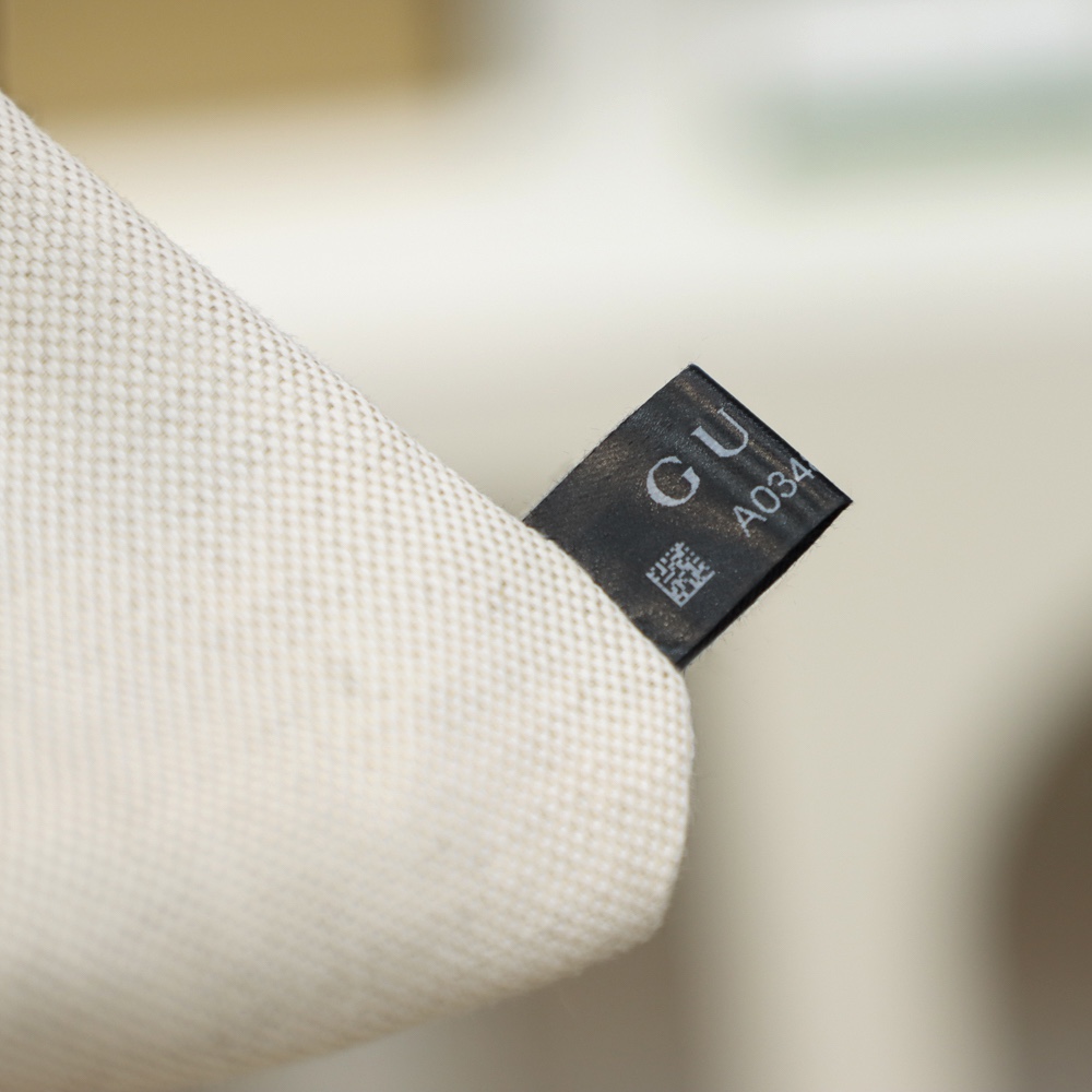 GUUCCCI GG small tote bag精仿托特包 659983 92TCG 8563¥1,880.00-頂級1:1精品高仿包包香港台灣批發價格推薦微信哪裡買