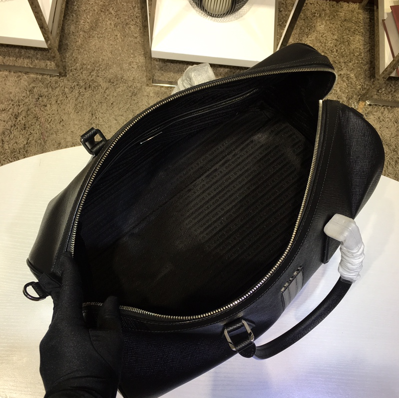PRADA頂級原單正品級普拉達進口十字紋牛皮旅行包372R¥2980.00-頂級1:1精品高仿包包香港台灣批發價格推薦微信哪裡買