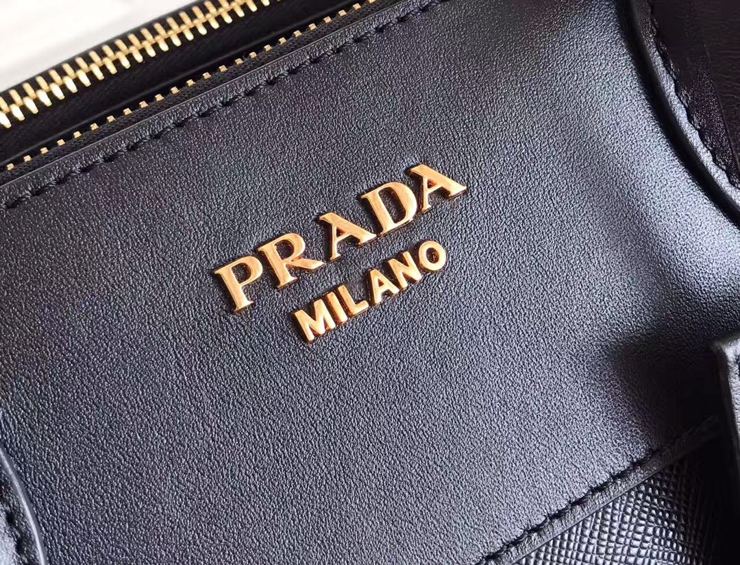 PRADA普拉達精仿原單進口十字紋牛皮手提包1BA102¥2980.00-頂級1:1精品高仿包包香港台灣批發價格推薦微信哪裡買
