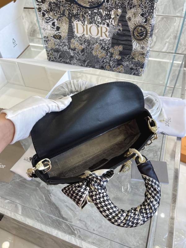 dior長款lady甜酷仙女包-頂級1:1精品高仿包包香港台灣批發價格推薦微信哪裡買