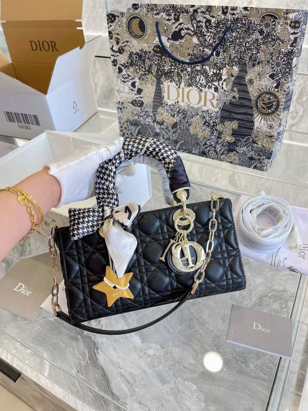 dior長款lady甜酷仙女包-頂級1:1精品高仿包包香港台灣批發價格推薦微信哪裡買