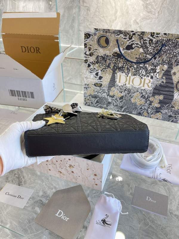 dior長款lady甜酷仙女包-頂級1:1精品高仿包包香港台灣批發價格推薦微信哪裡買