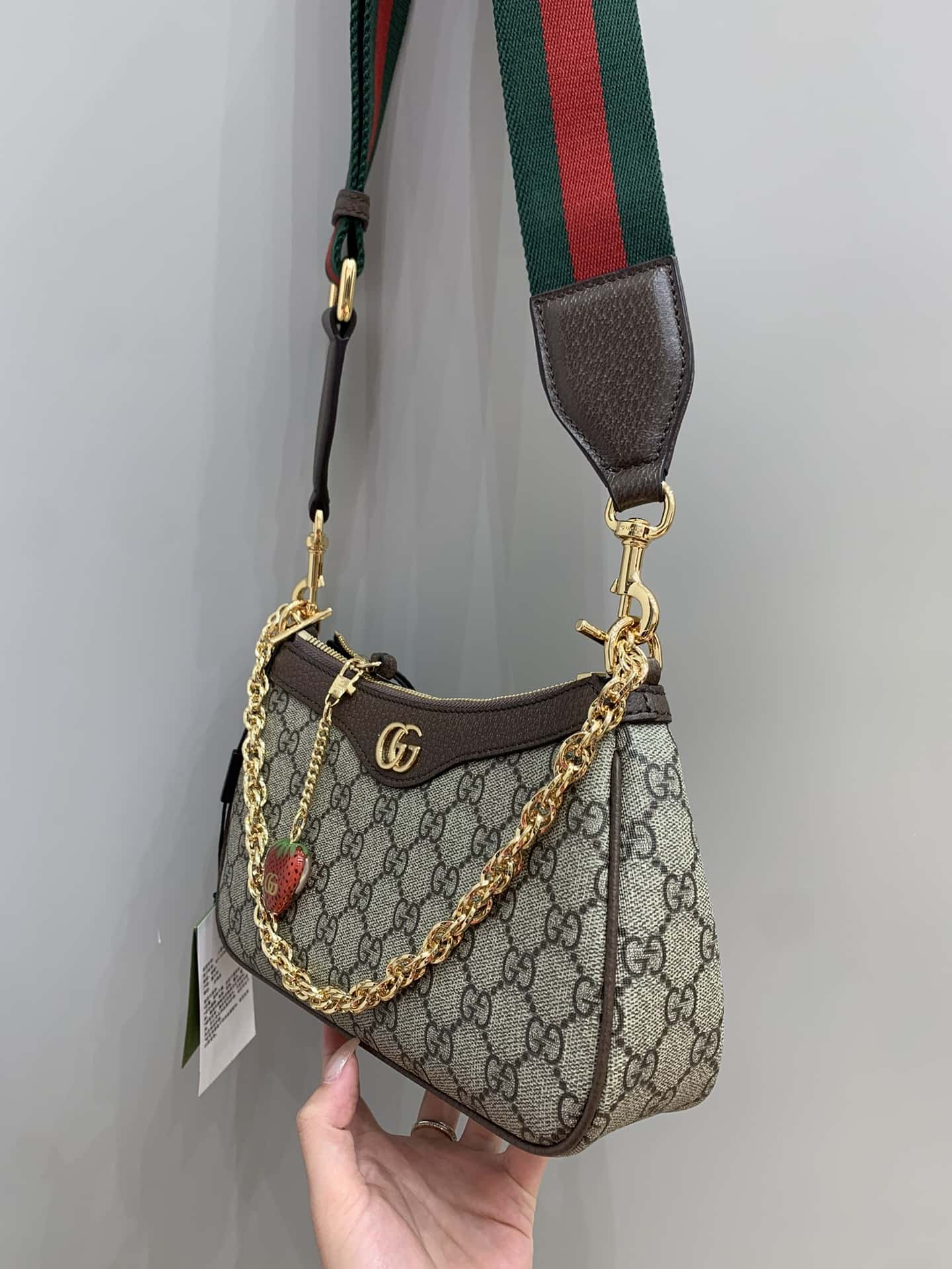 GUCCI ophidia草莓鏈條包 735132-頂級1:1精品高仿包包香港台灣批發價格推薦微信哪裡買