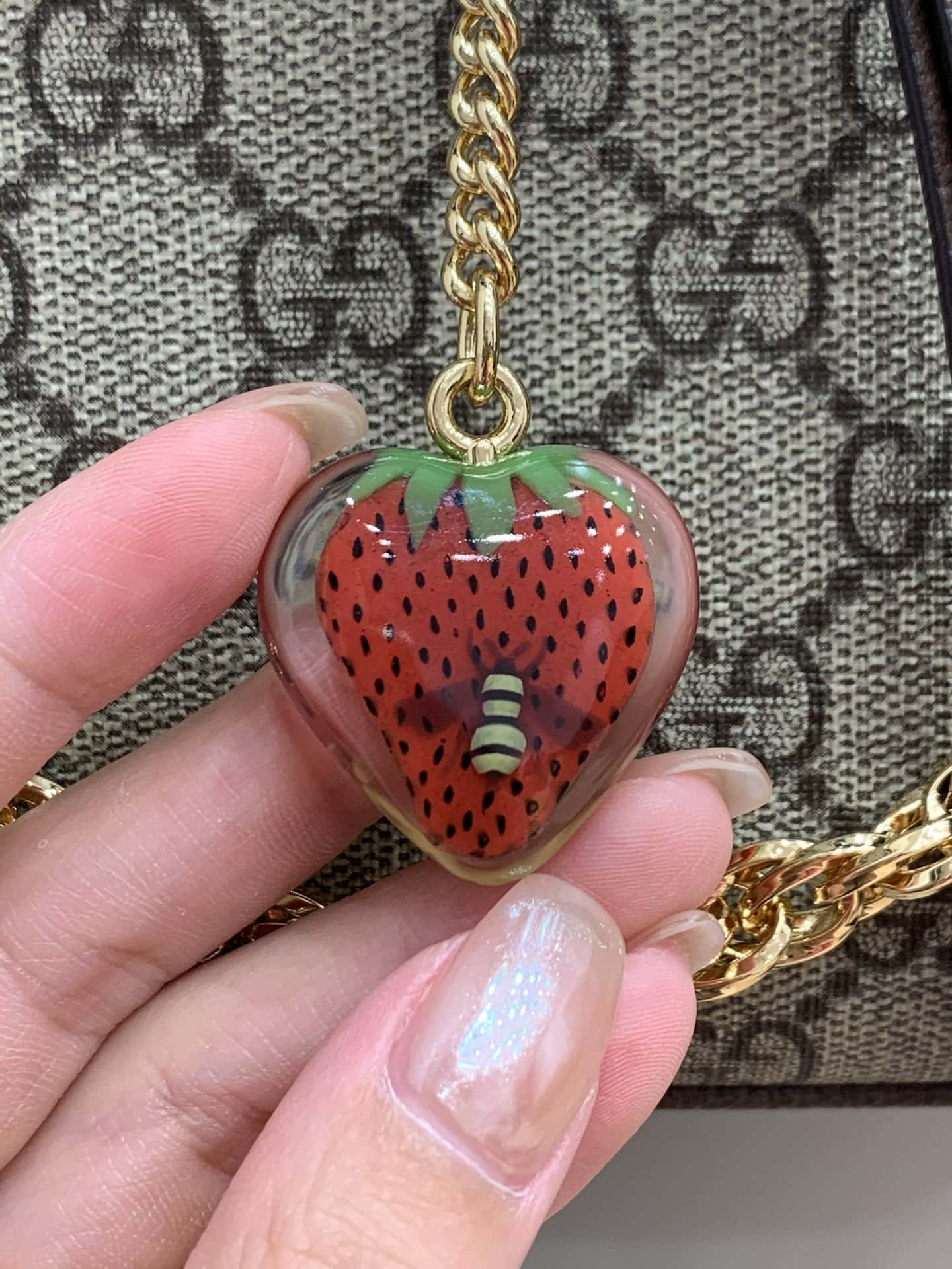 GUCCI ophidia草莓鏈條包 735132-頂級1:1精品高仿包包香港台灣批發價格推薦微信哪裡買