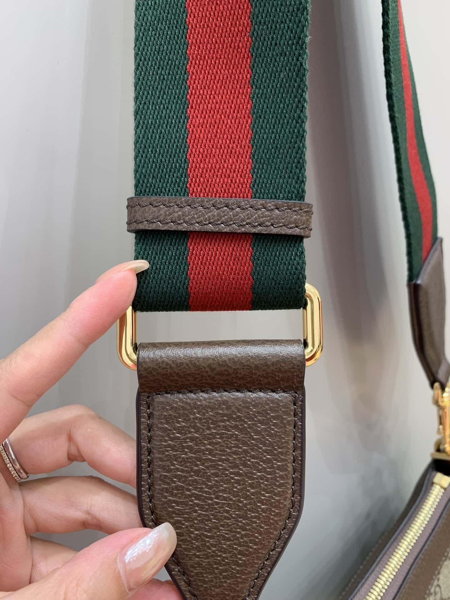 GUCCI ophidia草莓鏈條包 735132-頂級1:1精品高仿包包香港台灣批發價格推薦微信哪裡買