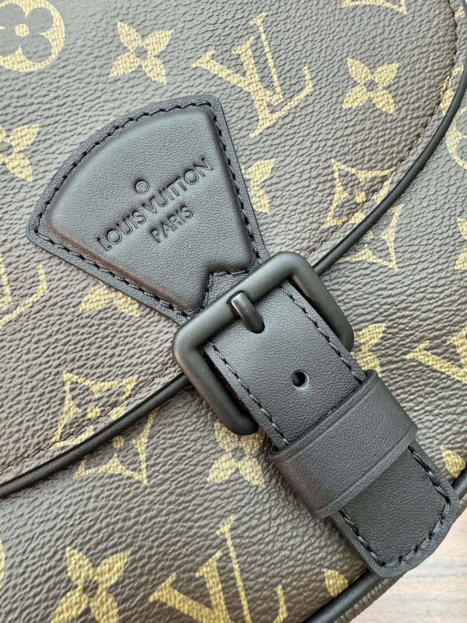 LV M47060 當季新款 MONTSOURIS 小號郵差包-頂級1:1精品高仿包包香港台灣批發價格推薦微信哪裡買