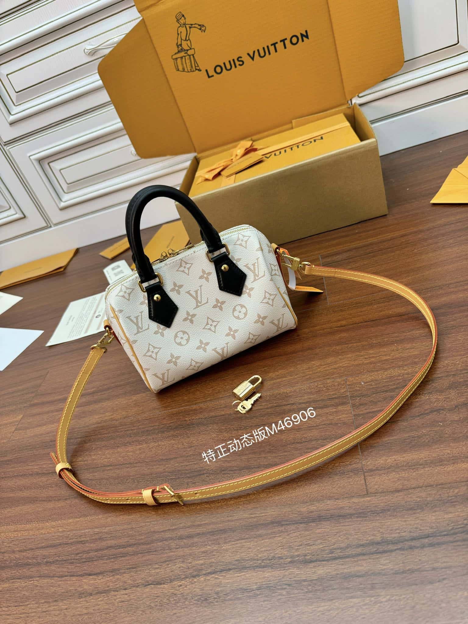 LV M46906 SPEEDY BANDOULIÈRE 20 手袋-頂級1:1精品高仿包包香港台灣批發價格推薦微信哪裡買