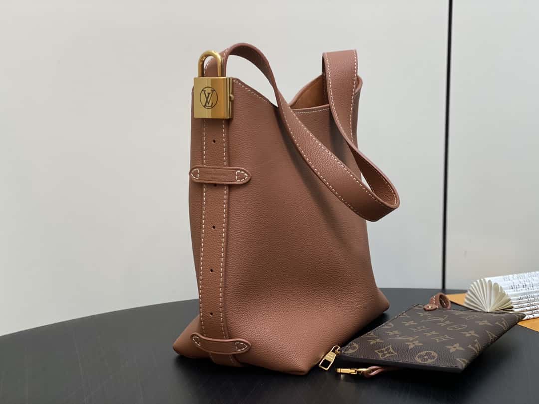 【原單精品】M25352黑色 M25353米色 M24354棕色 LOW KEY HOBO 小號手袋-頂級1:1精品高仿包包香港台灣批發價格推薦微信哪裡買