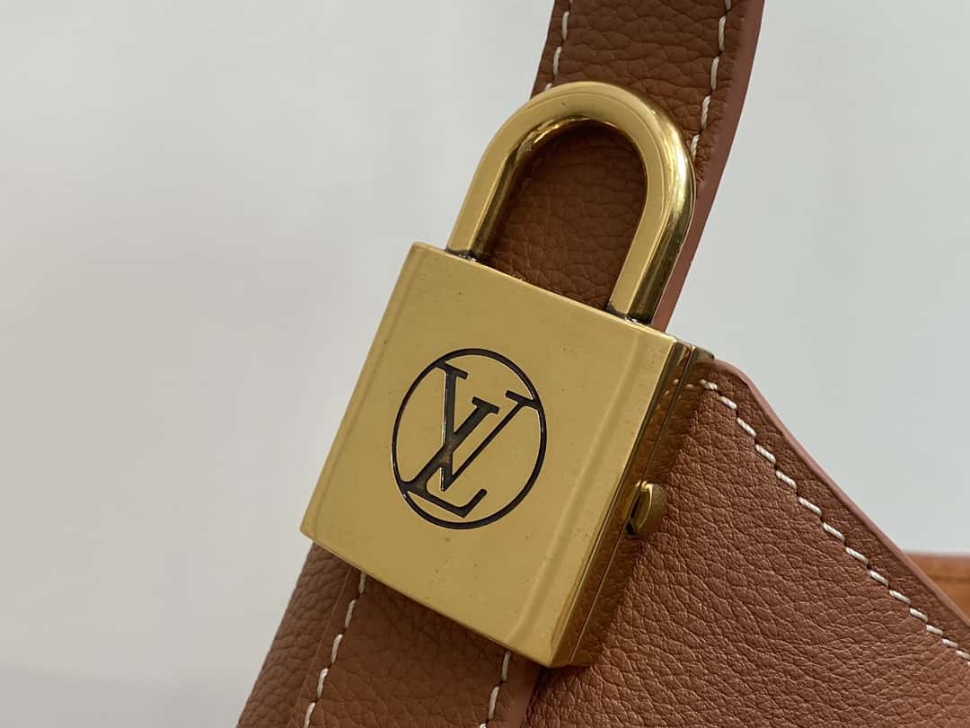 【原單精品】M25352黑色 M25353米色 M24354棕色 LOW KEY HOBO 小號手袋-頂級1:1精品高仿包包香港台灣批發價格推薦微信哪裡買