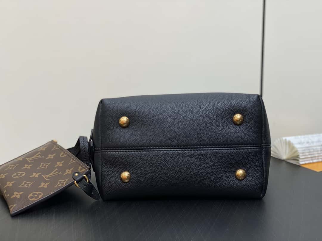 【原單精品】M25352黑色 M25353米色 M24354棕色 LOW KEY HOBO 小號手袋-頂級1:1精品高仿包包香港台灣批發價格推薦微信哪裡買