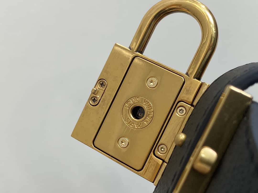 【原單精品】M25352黑色 M25353米色 M24354棕色 LOW KEY HOBO 小號手袋-頂級1:1精品高仿包包香港台灣批發價格推薦微信哪裡買