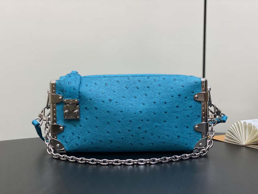 【原單精品】M25445藍色鴕鳥紋全皮 軟盒子系列 SLIM TRUNK 手袋-頂級1:1精品高仿包包香港台灣批發價格推薦微信哪裡買