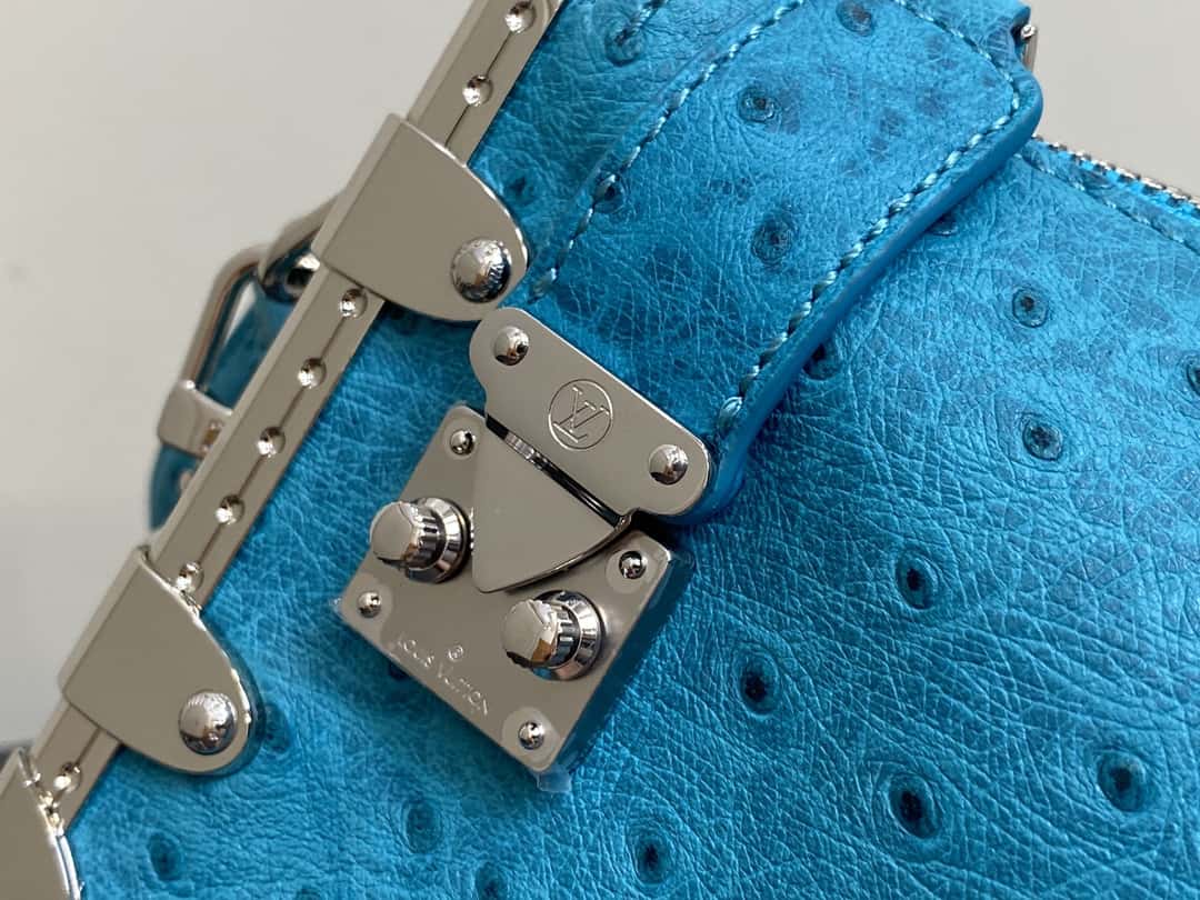 【原單精品】M25445藍色鴕鳥紋全皮 軟盒子系列 SLIM TRUNK 手袋-頂級1:1精品高仿包包香港台灣批發價格推薦微信哪裡買
