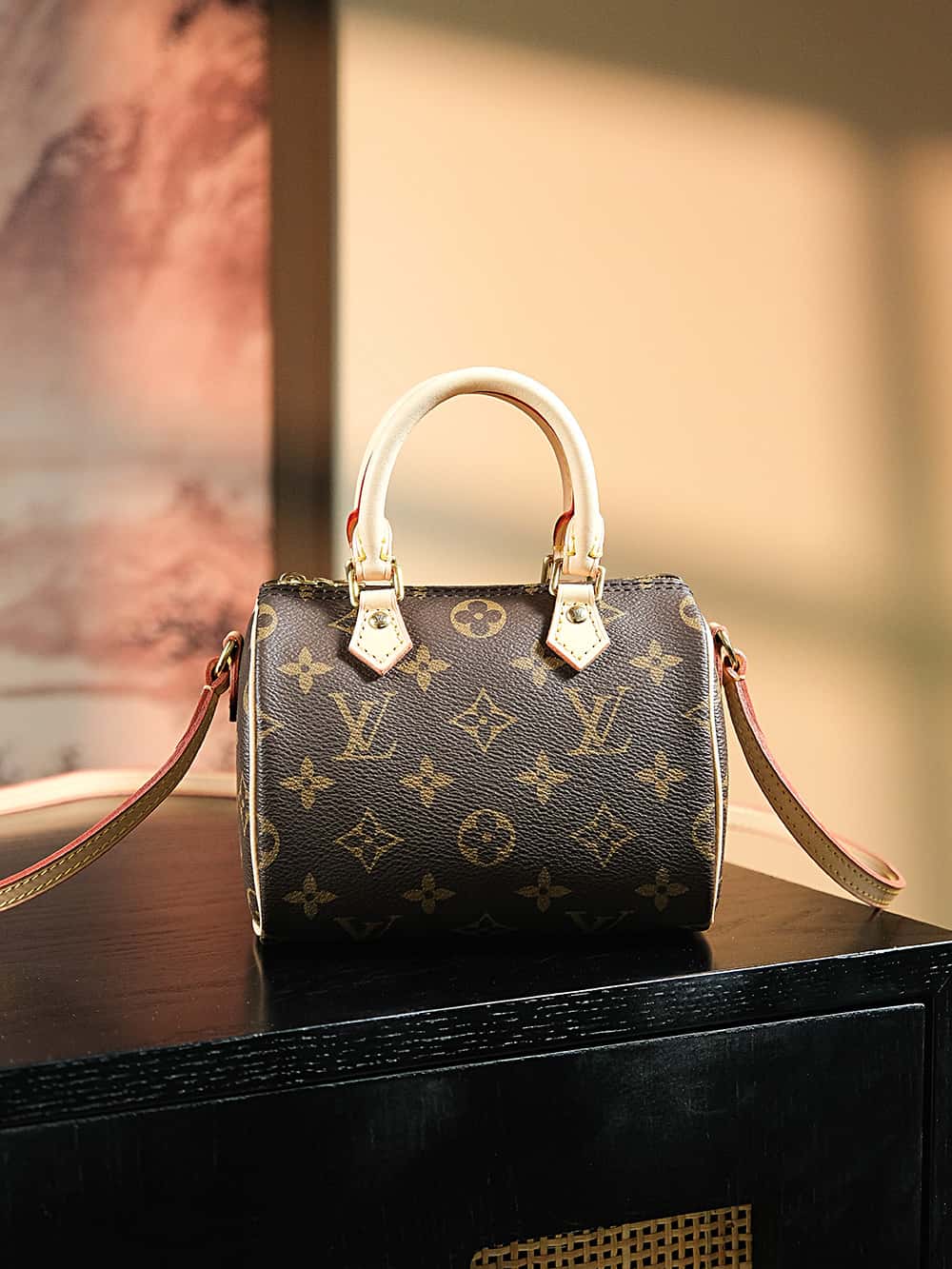 LV 𝐍𝐀𝐍𝐎 𝐒𝐏𝐄𝐄𝐃𝐘枕頭包系列# M61252-頂級1:1精品高仿包包香港台灣批發價格推薦微信哪裡買