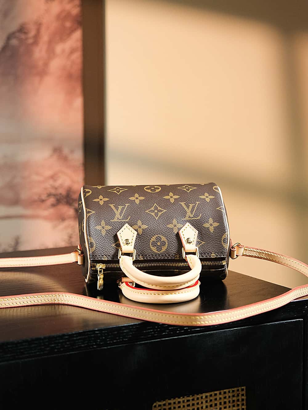 LV 𝐍𝐀𝐍𝐎 𝐒𝐏𝐄𝐄𝐃𝐘枕頭包系列# M61252-頂級1:1精品高仿包包香港台灣批發價格推薦微信哪裡買